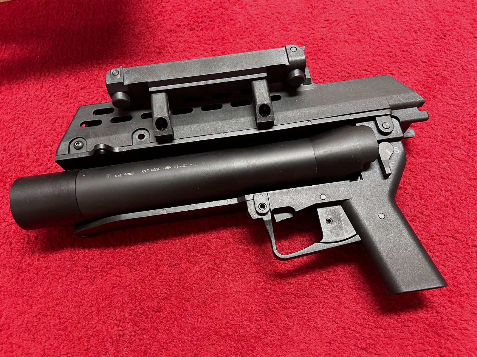 ST 36 Airsoft Granatwerfer für das G36 von S&T Armament in Schwarz 