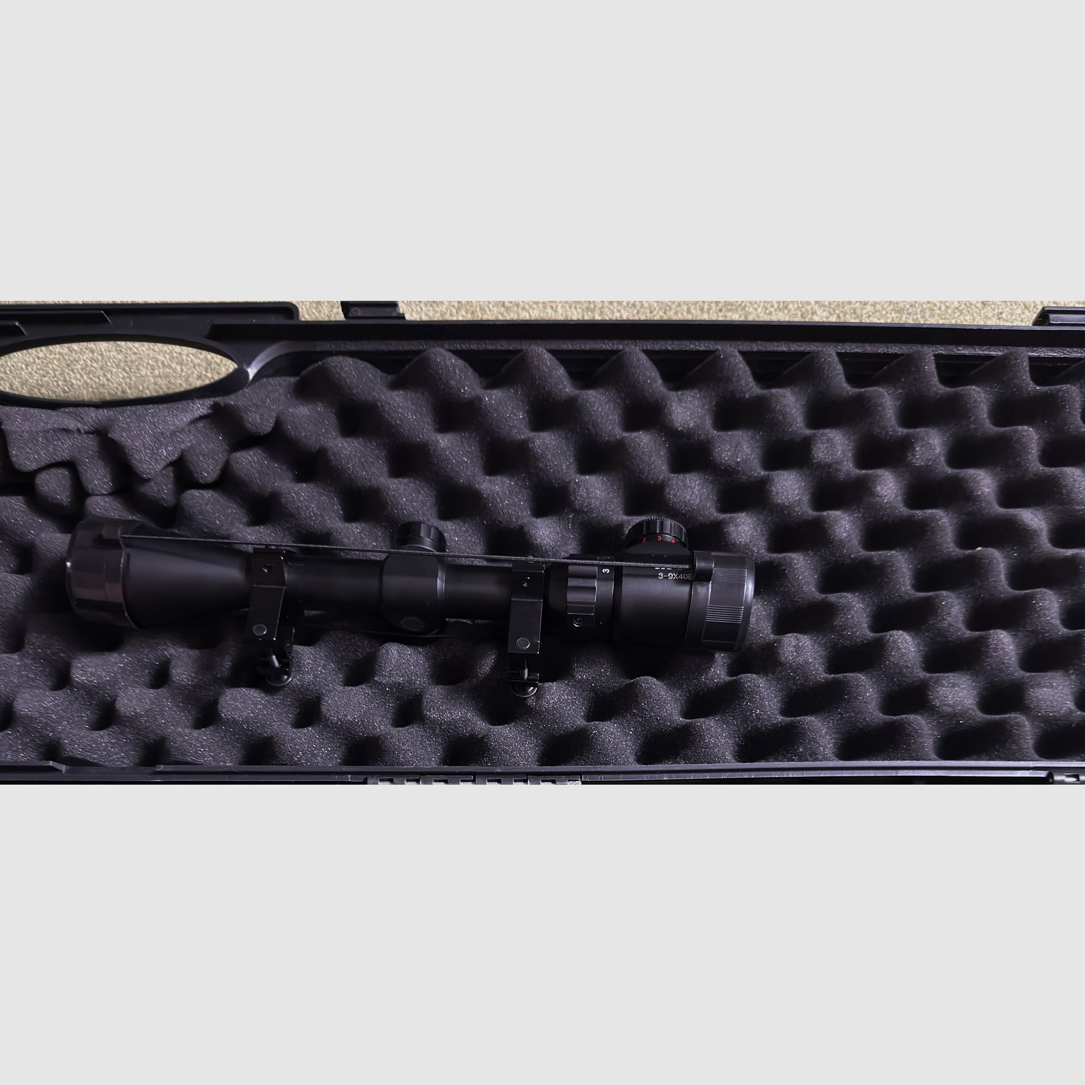 Novritsch SSG10 A3 z akcesoriami i dodatkowymi sprężynami.