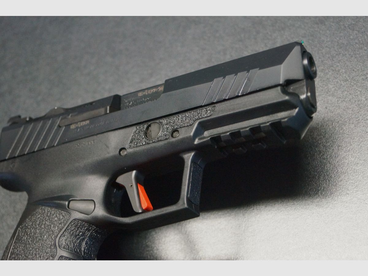 Tisas Zigana PX-9 Duty, Bild 2 von 5