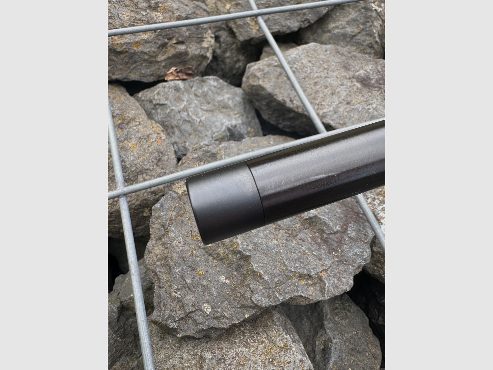 Mauser M18 Standard, .300 Win. Mag. - LL 51 cm. Mit Zielfernrohr 2,5-15x50 HD. gebraucht - neuwertig