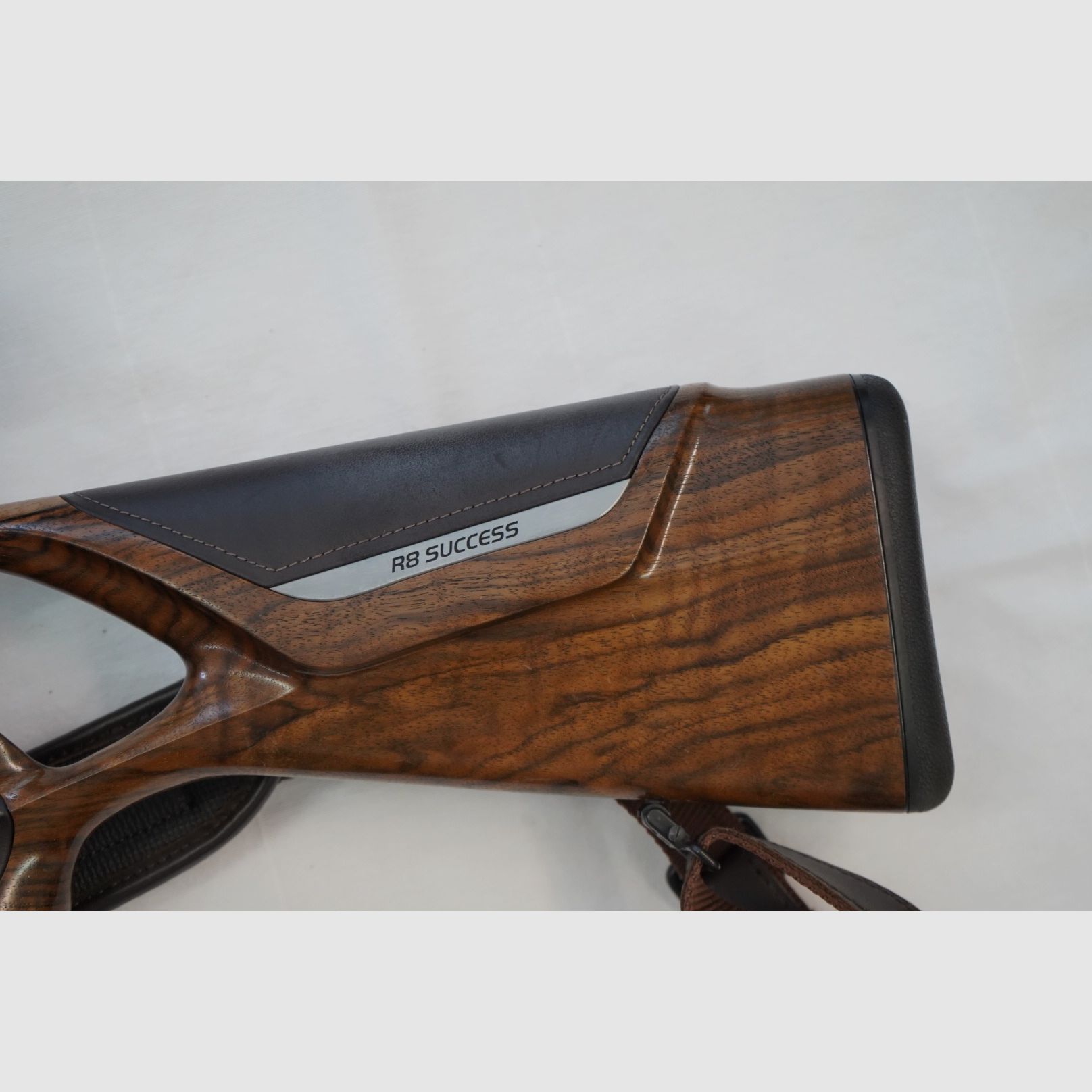 R8 success Leder, Holz, Leder, Zielfernrohr Svarovski, Atzl Abzug 