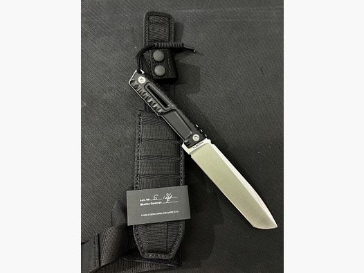 Extrema ratio – Tuscan Black Satin