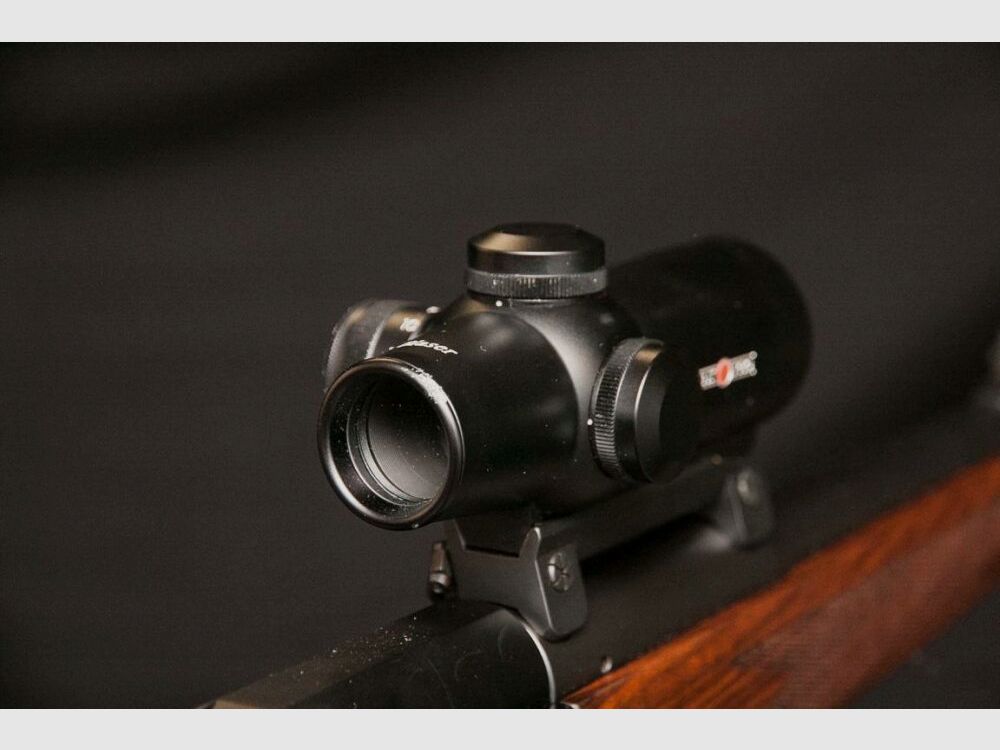 Blaser Hitpoint Rotpunktvisier inkl. Blaser Sattelmontage	 ähnl Aimpoint Holosun etc