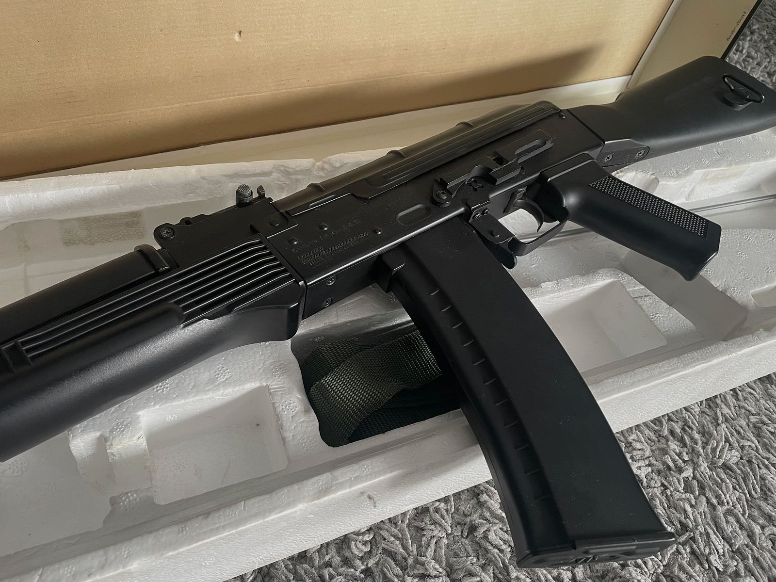 AK CM.031 by CYMA