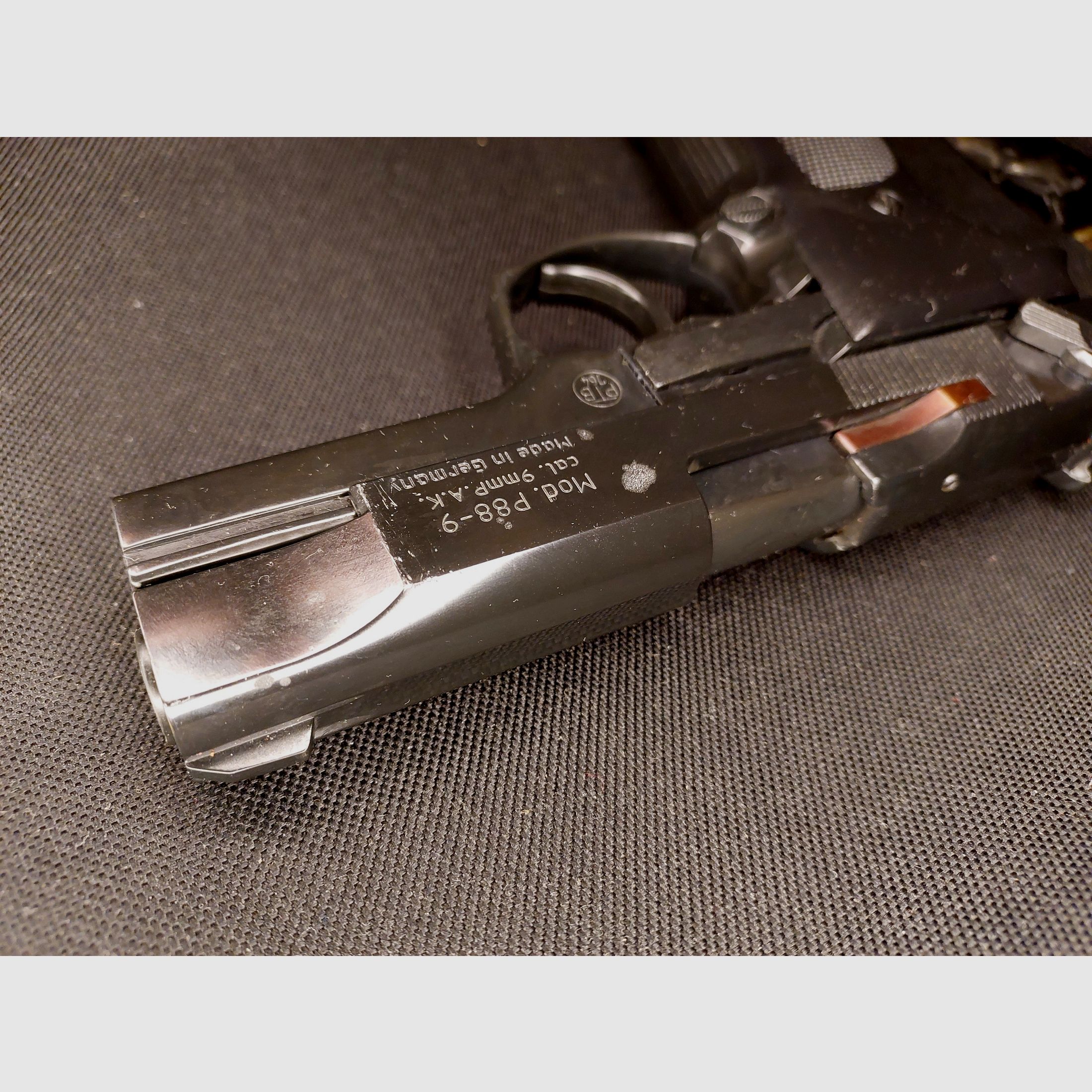 Walther P88-9 (P 88 Compact) blank firing pistol 9mm P.A.K. black (PTB 764)