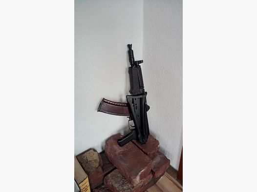 AK74 Tula Plum Deko Magazin (unbrauchbar/deaktiviert) für Yunker AKS-74u der russ-guns-de MWM Gillmann GmbH // Co2 AKSU Krinkov