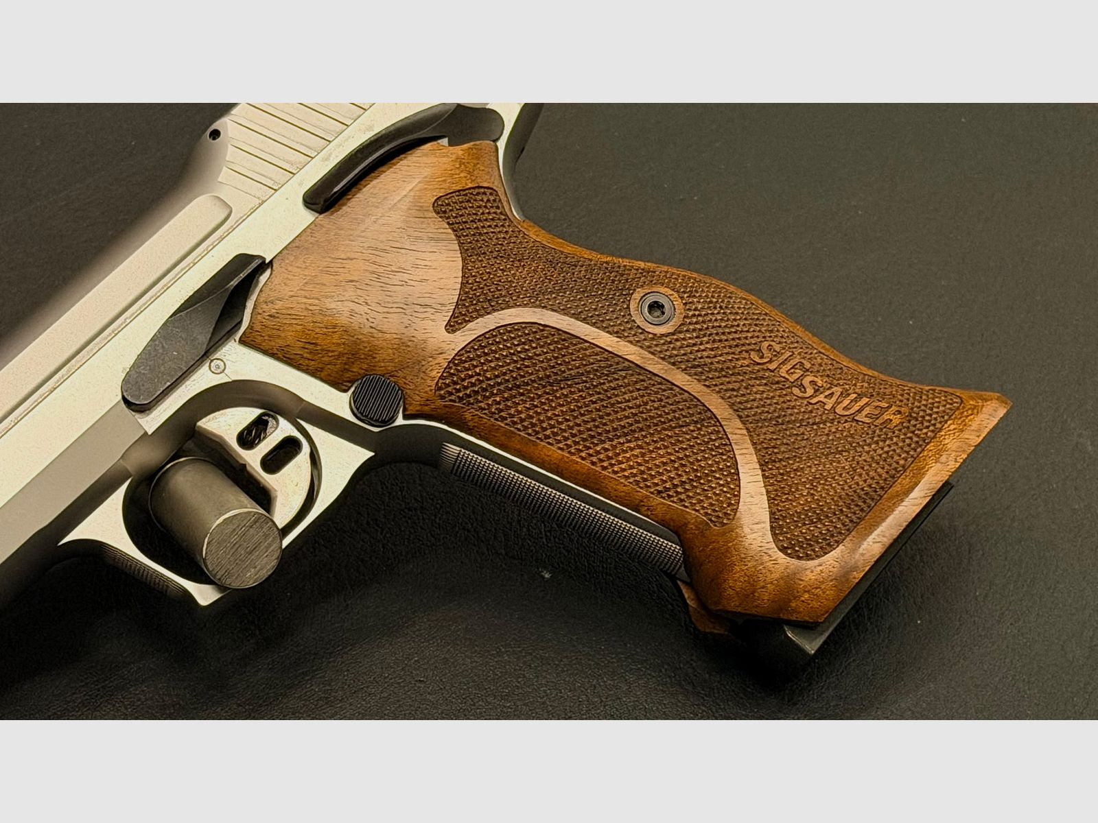 SIG SAUER P210 Skeleton Silver 6" | GSG Mastershop | 9mm Luger | Limitato | pistola semiautomatica, immagine 8 di 11
