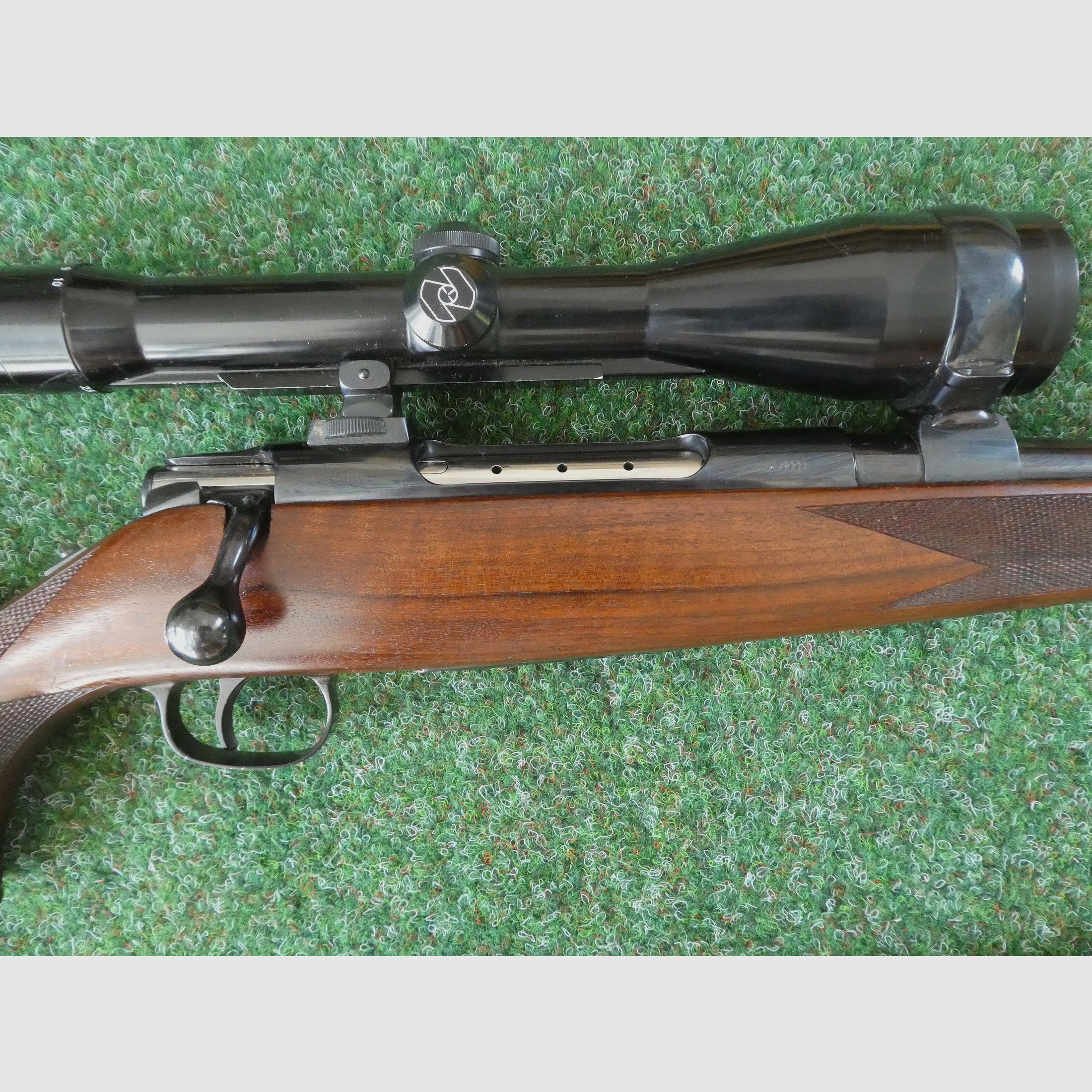Sauer 90 in 7x64 mit Zeiss 2,5 - 10 x x56