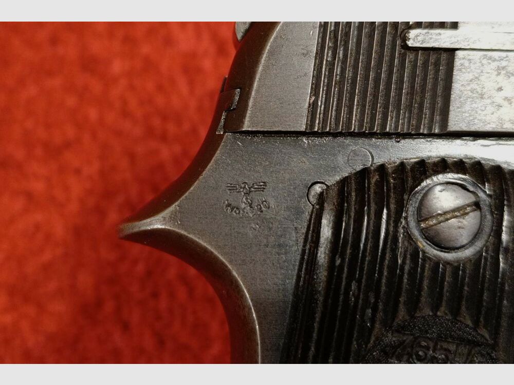 Unique Kriegsmodell 7,65mmBrowning