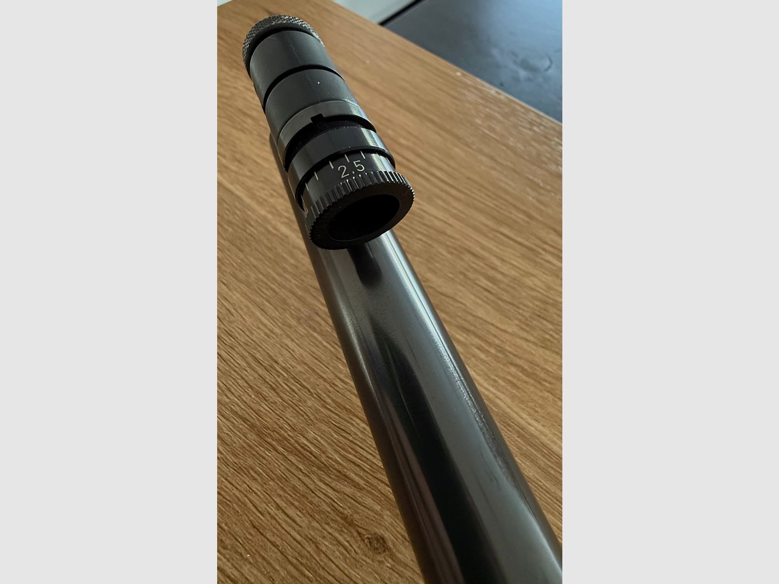 Weihrauch HW60M, Matchbüchse im Kaliber .22Lf.B. mit Zieloptik: Elite 201