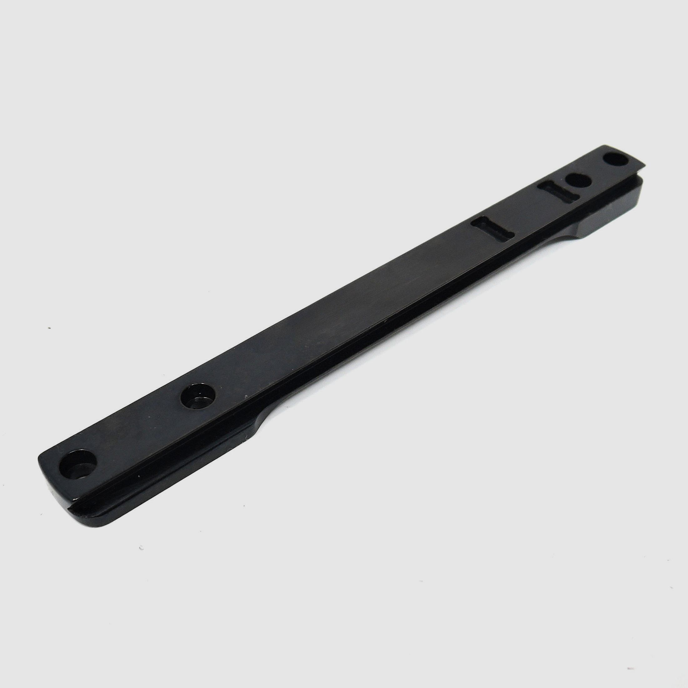 Contessa (BA20) – V-groef Rail Zoli Antonio AZ 1900 (12 mm 60°)