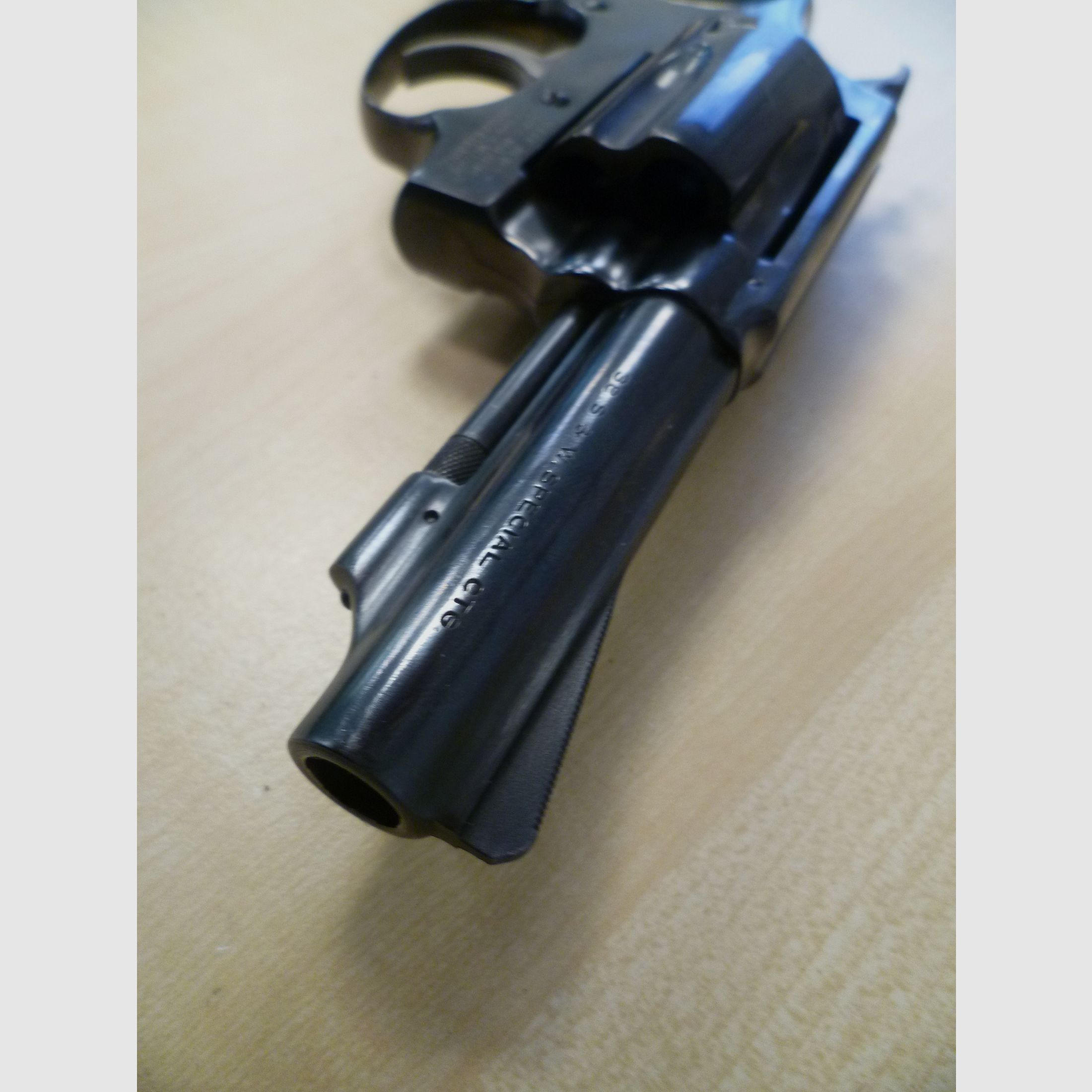 Revolver Smith & Wesson Model 36 .38 S&W Special 3"