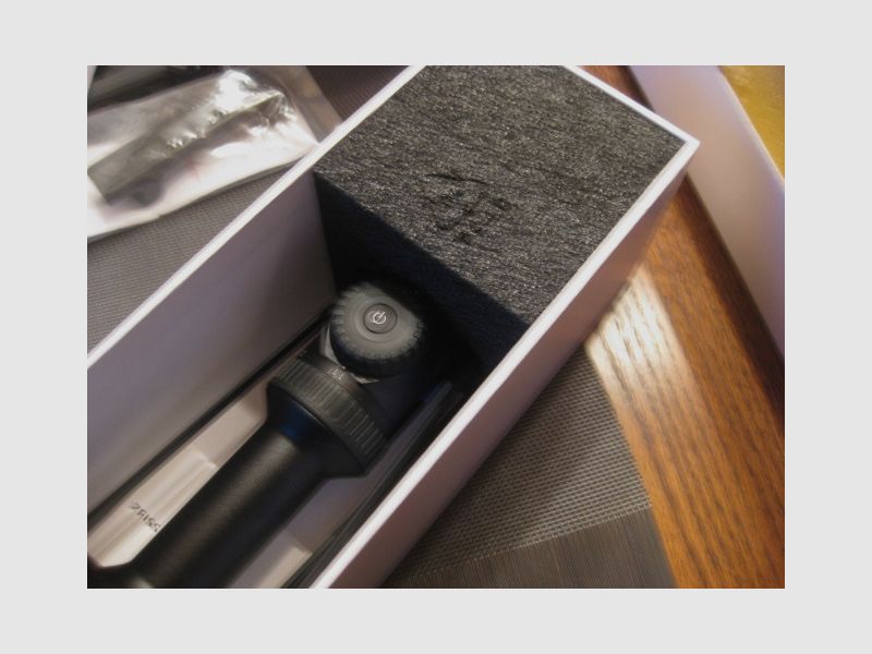 NOWE "Made in Germany" + ABSOLUTNE NAJLEPSZE CENY dla - WSZYSTKICH - ZEISS V6 i V8 !! 1,1-6x24 M lub V8 1,1-8x24 M lub V6 2,5-15x56 M oraz V6 2-12x50 M każdy z Abs-60 oraz INNENSCHIENE !!! Żaden Swarovski -Z6i-Z8i-LEICA-SAUER-MAUSER-Blaser-Schmidt&Bender-GPO itd.