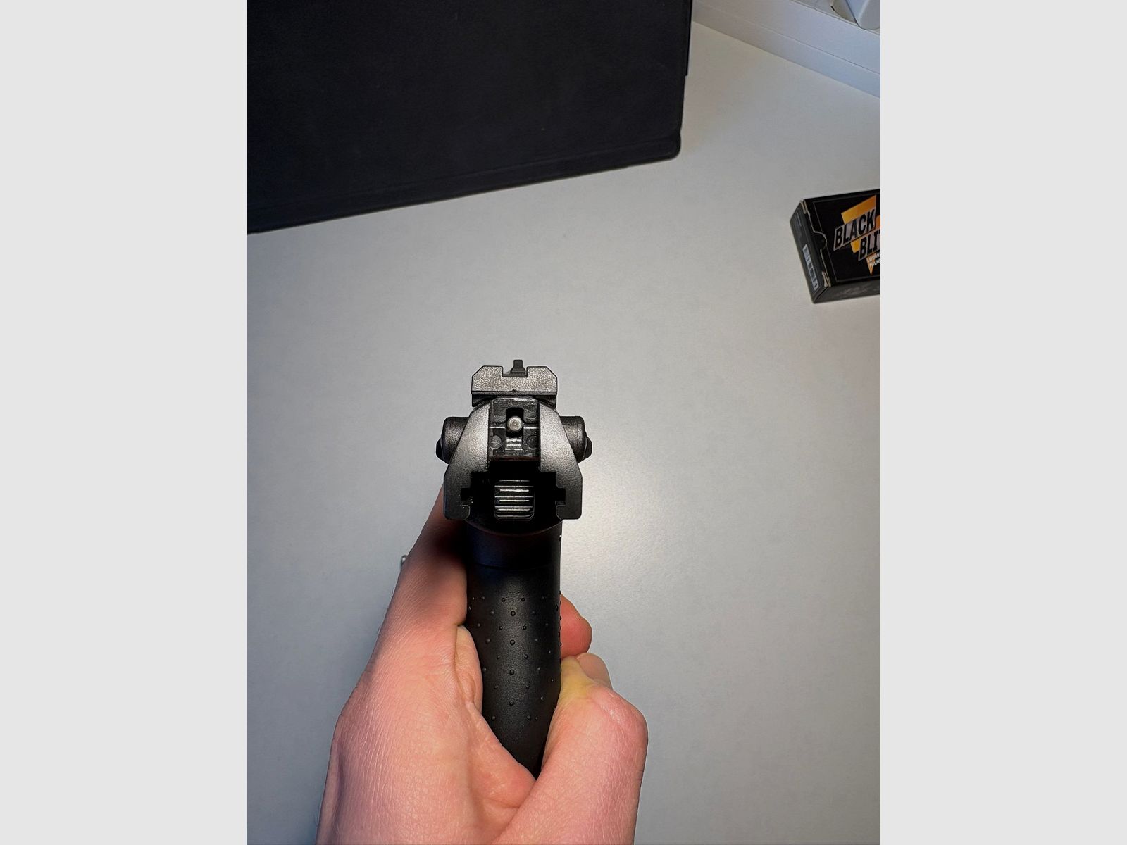 Walther P22 Ready Schreckschuss Pistole 9mm P.A.K. schwarz inkl. Holster und 84 Platzpatronen