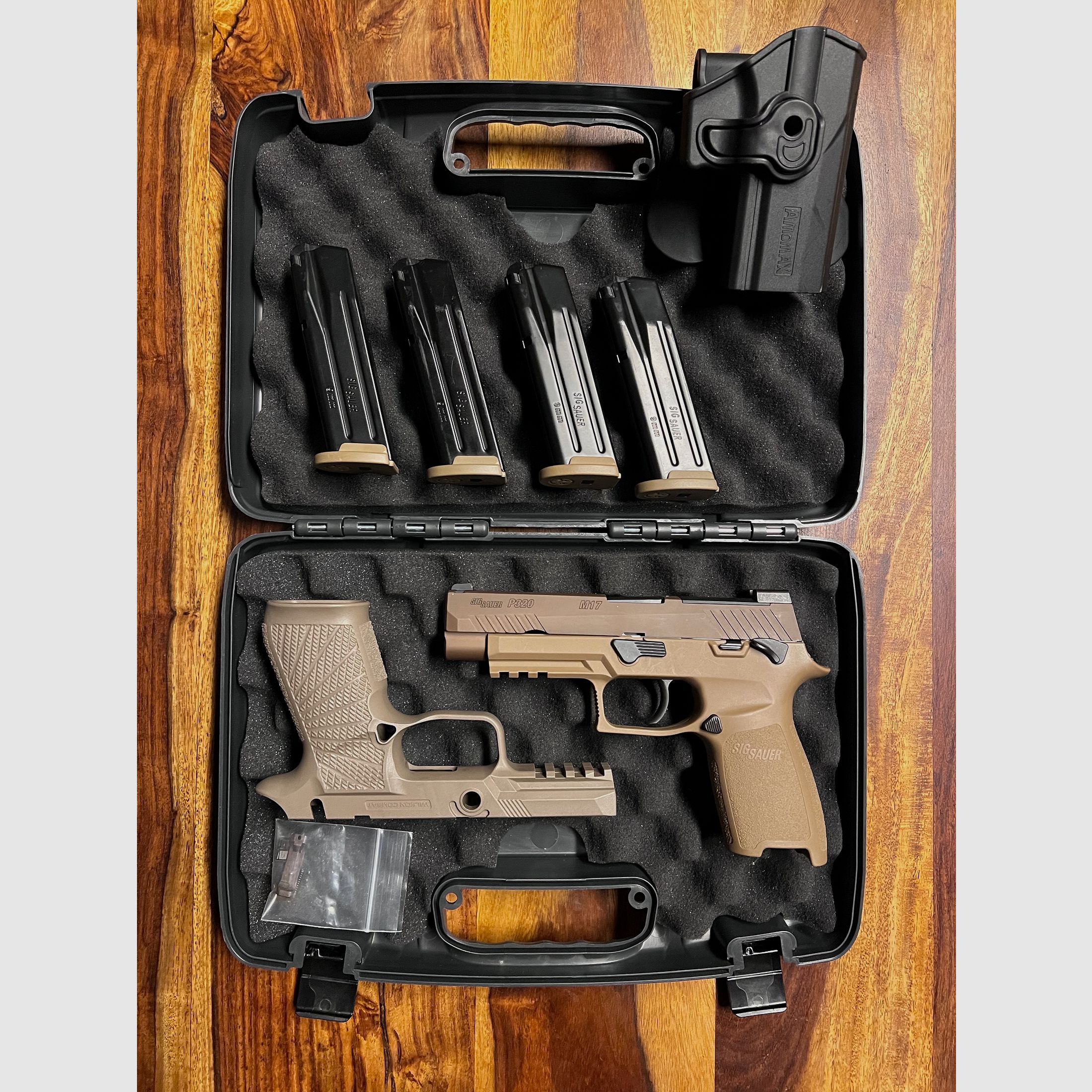 M17 P320 SIG Sauer mit viel Zubehör