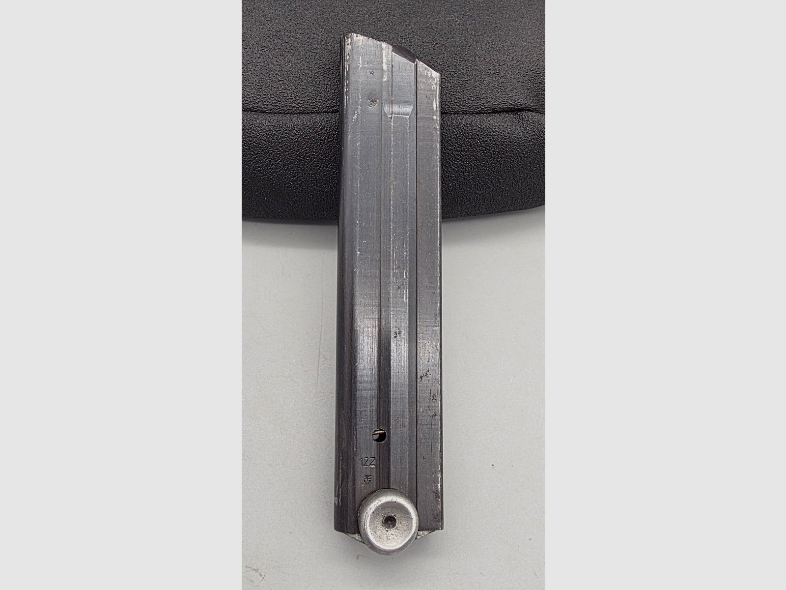 Originales Luger  P 08  WK2  P.08 Magazin 1940 – Hersteller 122 Haenel – Top Stempelungen!   Mauser  kein Repro, Bild 2 von 9