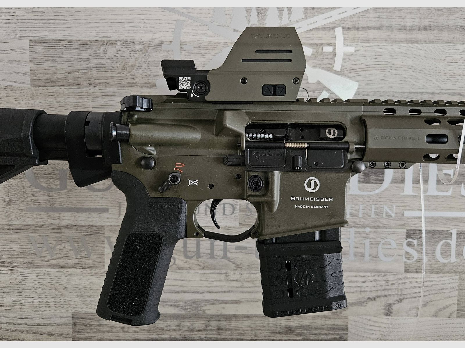 Schmeisser AR-15 M4FL OD Green 14,5" Kal. .223Rem. + Falke LE OD Green - versandkostenfrei - Neuware vom Fachhandel
