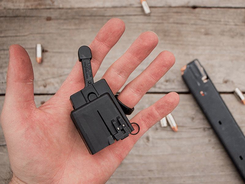 MAGLULA Lula Magazinladehilfe für AR15 in 9mm, Colt Standard