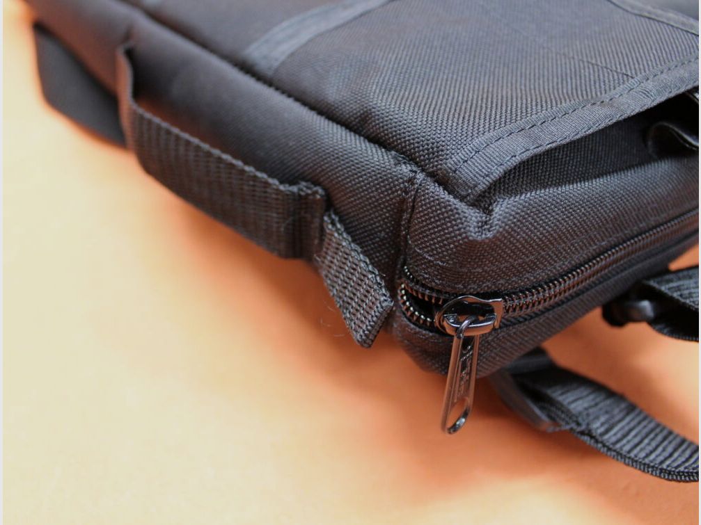 Uncle Mike's Tactical Submachinegun Case Black (5210-1): Long gun bag (approx. 62x33x7cm) black (padded)