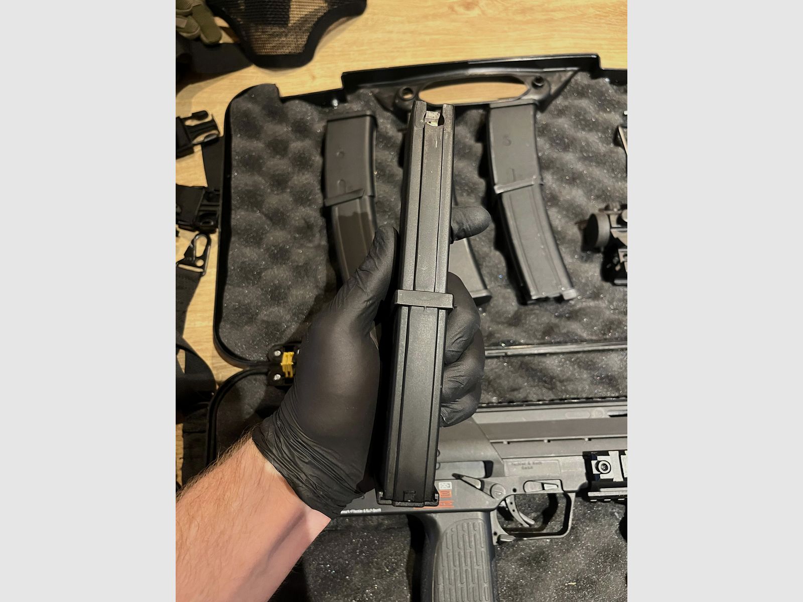 VFC MP7A1 GBBR con vari accessori