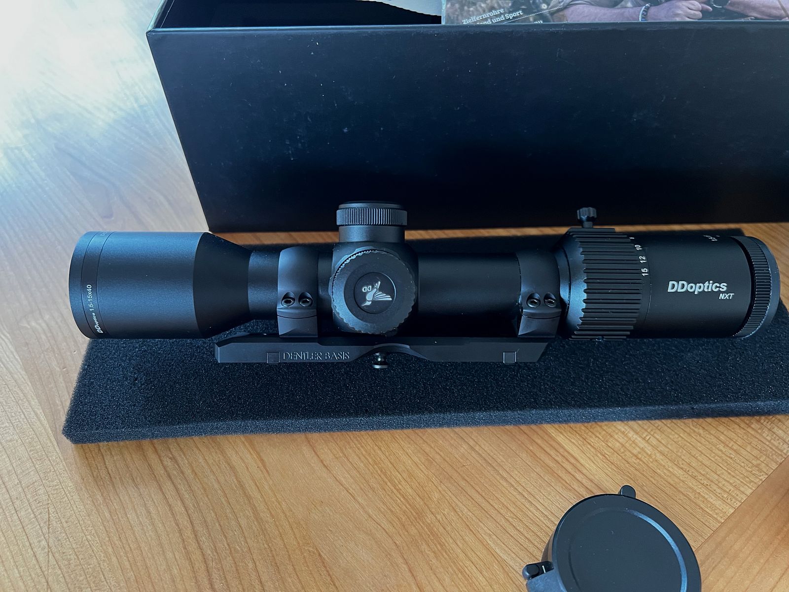 DDoptics NXT  V10   1,5-15X 40  op Dentler