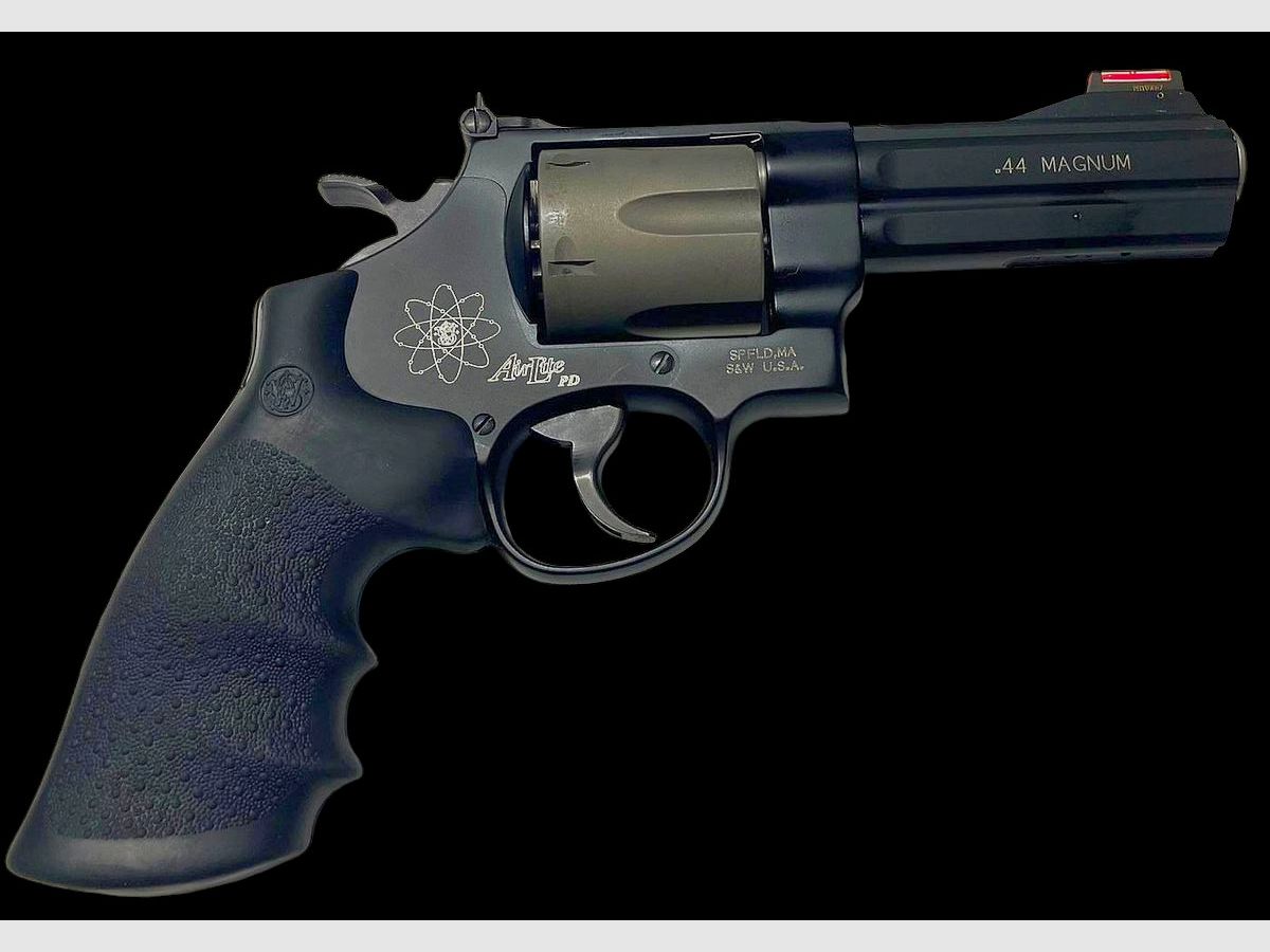 Smith & Wesson Revolver 329 PD .44 Rem. Mag. 