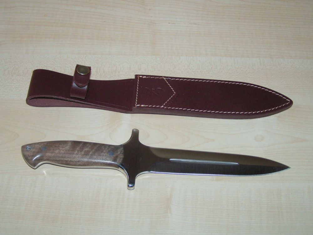 Browning	 Walnutwood Dolch