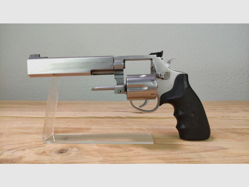 Taurus 66
