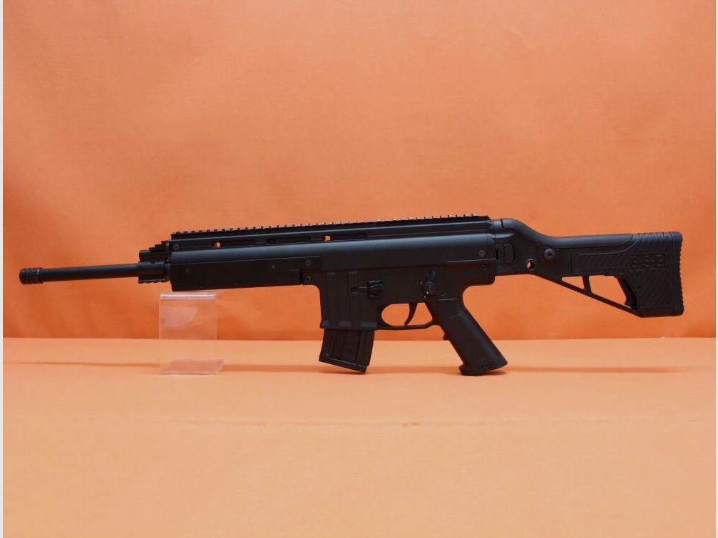 GSG Duitse Sportwapens Ha.Büchse .22lr Duitse Sportwapens GSG15 Sportgeweer 42cm Loop/ Opvouwbare Schaft (.22LR/.22l.f.B), afbeelding 1 van 4