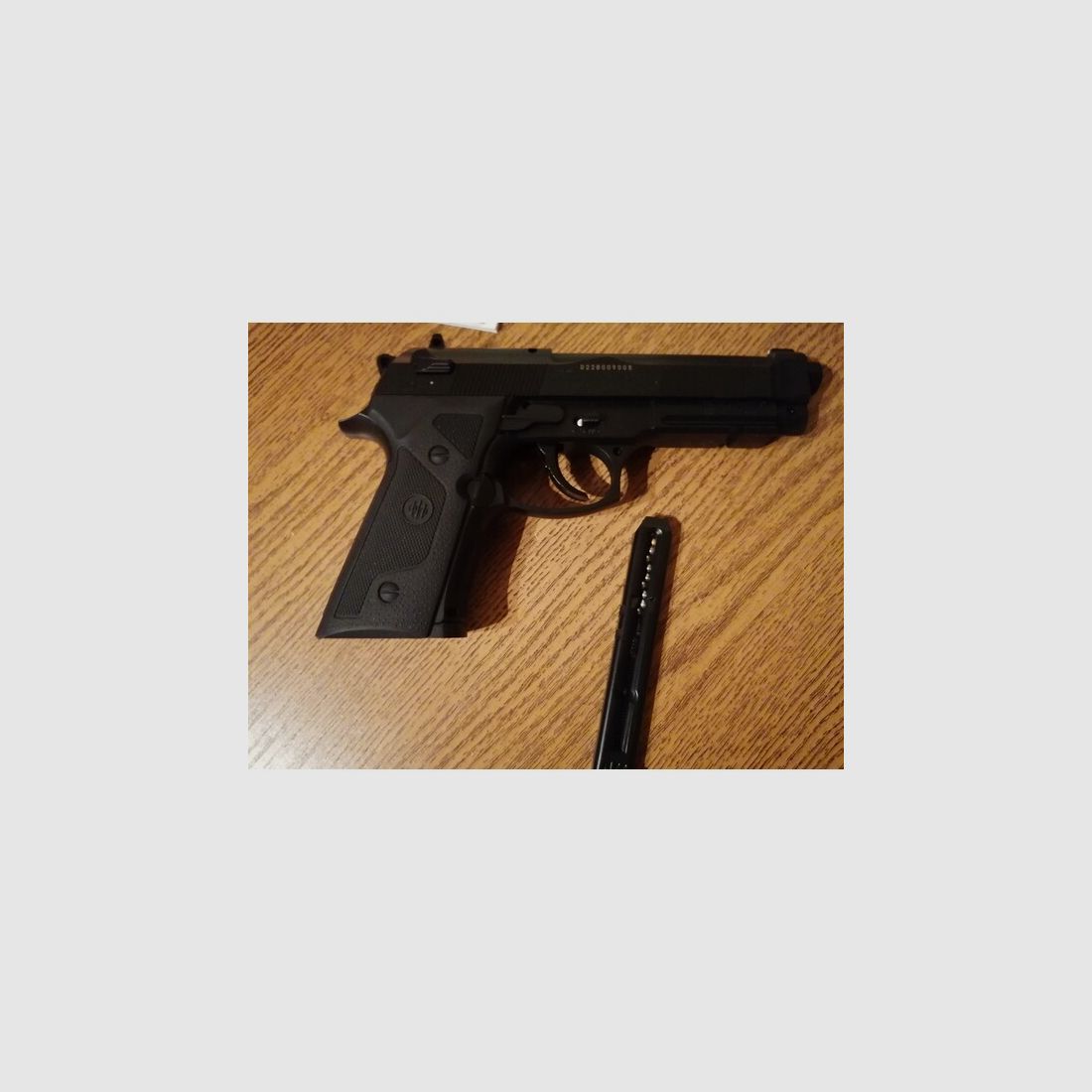 Beretta Elite 2 - CO2 Pistole , kal. 4,5 mm Steel BB