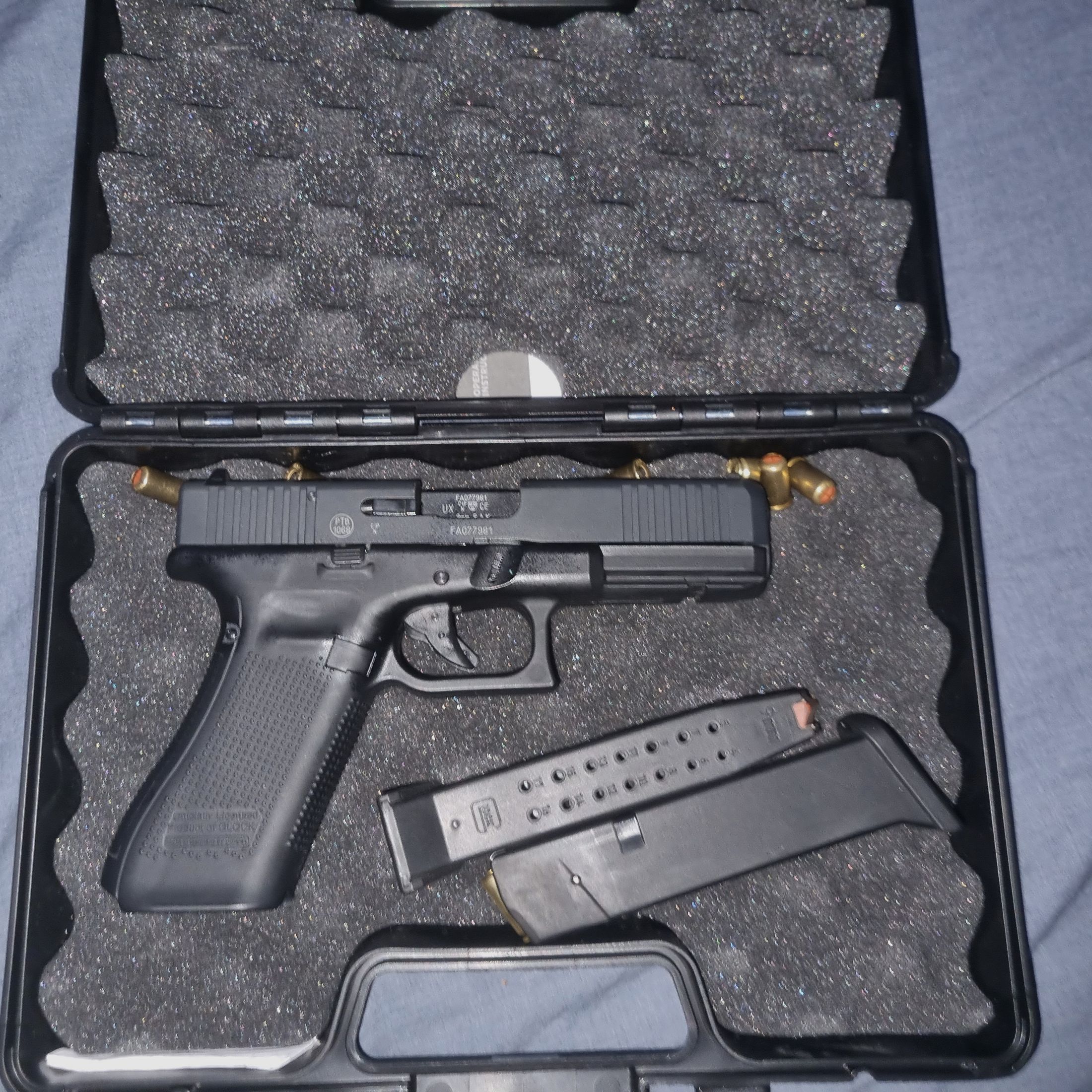 Glock 17 schreckschuss 9mm pak