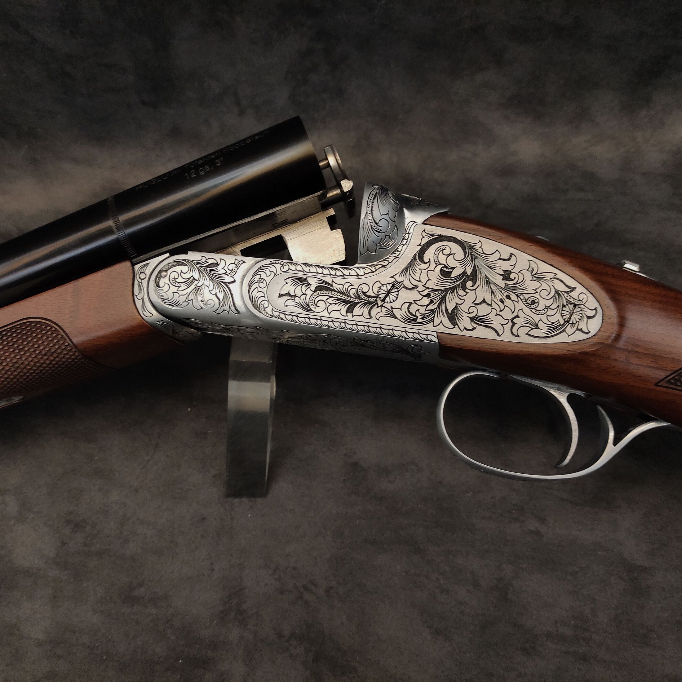 Huglu	 Huglu Kal.12/76  Mod.200AC Silber voll Graviert "Coachgun"