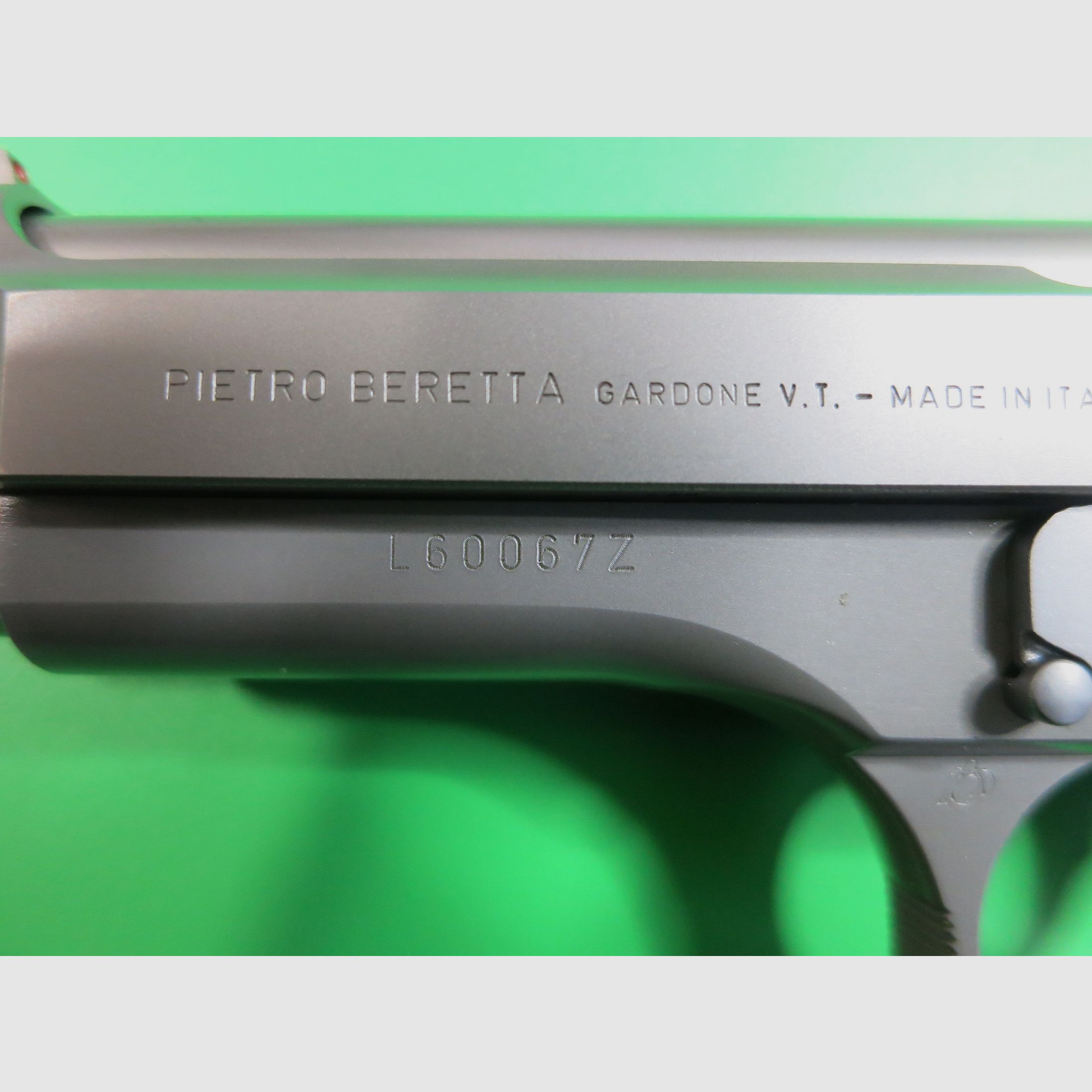 Pistola semiautomatica Beretta 92 FS, 9 mm Luger, pistola delle forze armate statunitensi #65