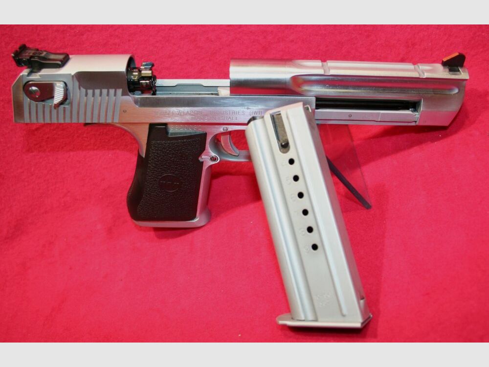 Desert Eagle	 Magnum Research