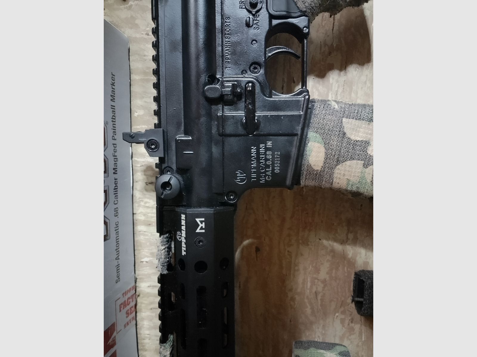 Tippmann Tmc Elite marker .68 accessories tuning barrel 1000 pcs. paintballs cal 68 set LED lamp 3 magazines mask original packaging