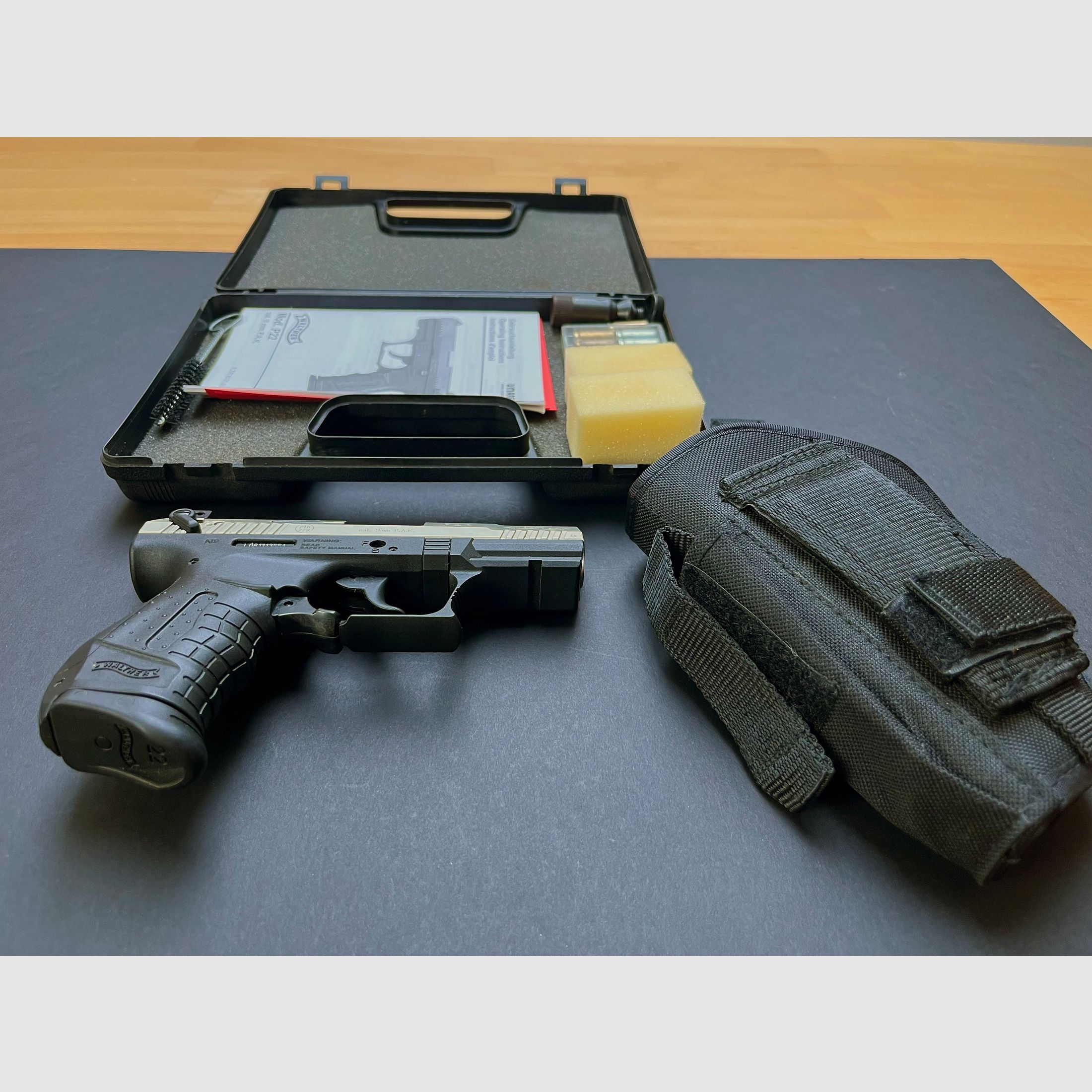 Walther P22 PAK mit Holster