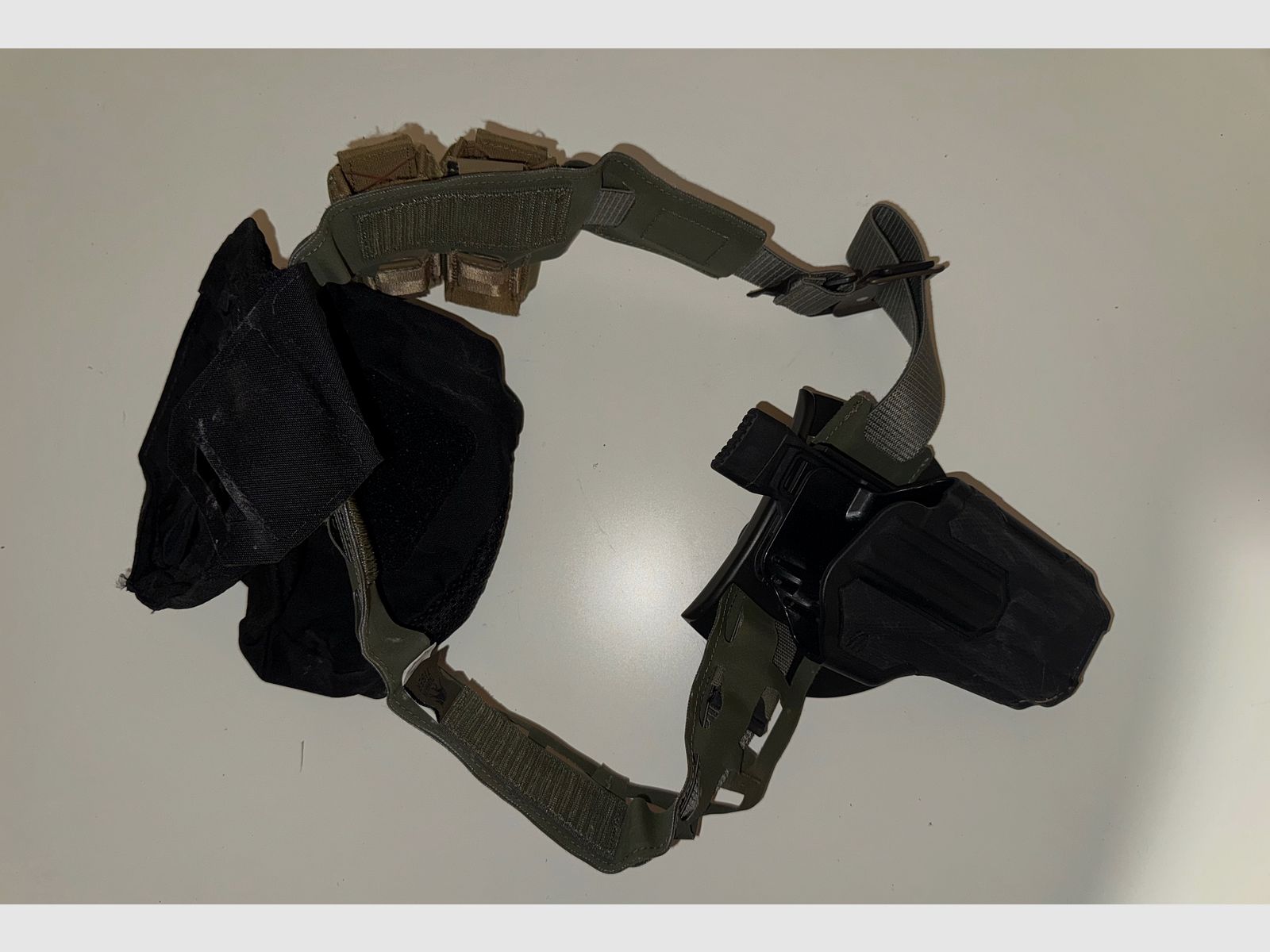 Airsoft complete set: Begadi M4 NOVA + new Glock 19 + gear – like new Price: €989.99 VB