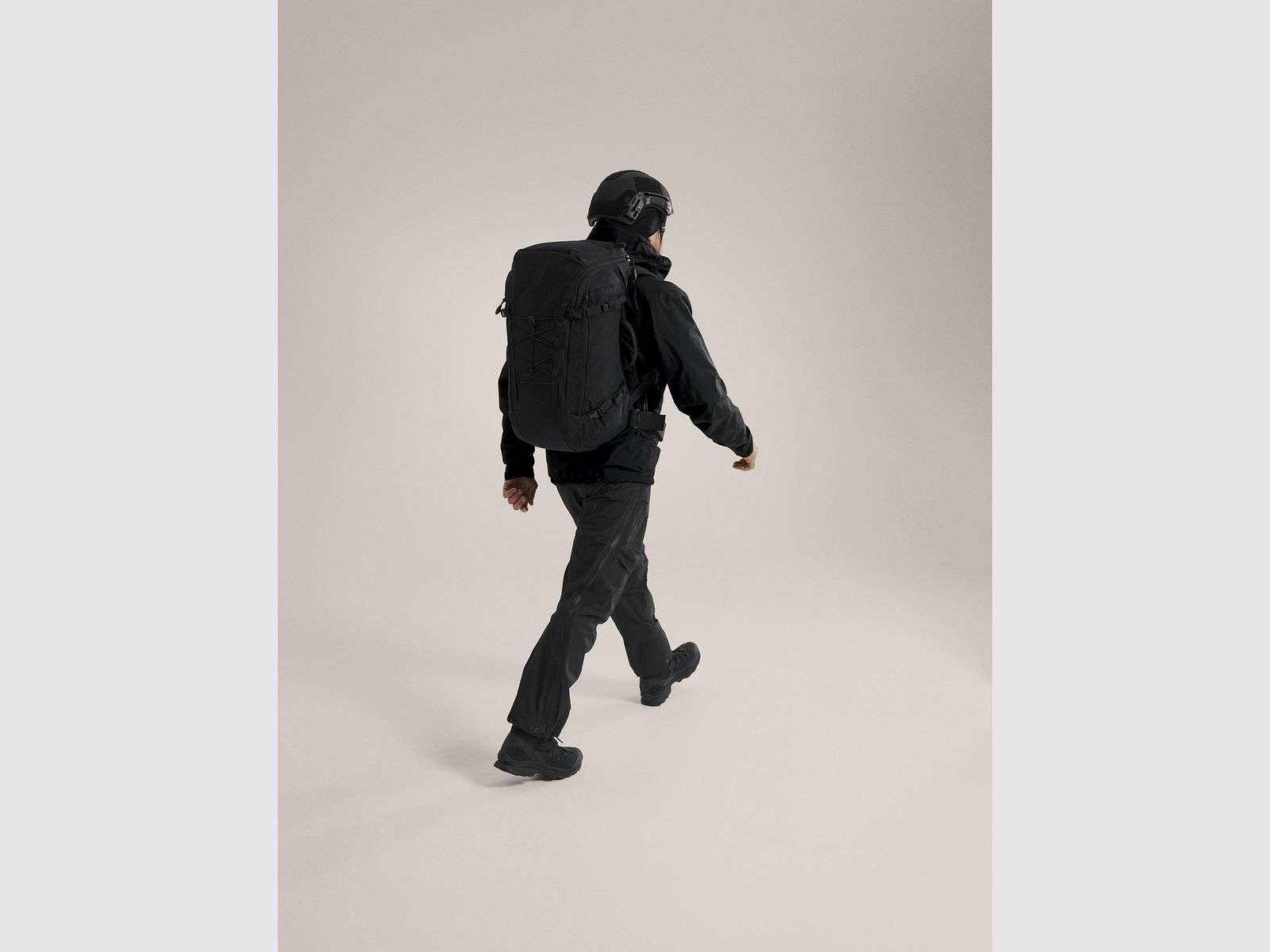 Arc'teryx Alpha Bib Pant LEAF Men's - Black, image 8 of 12