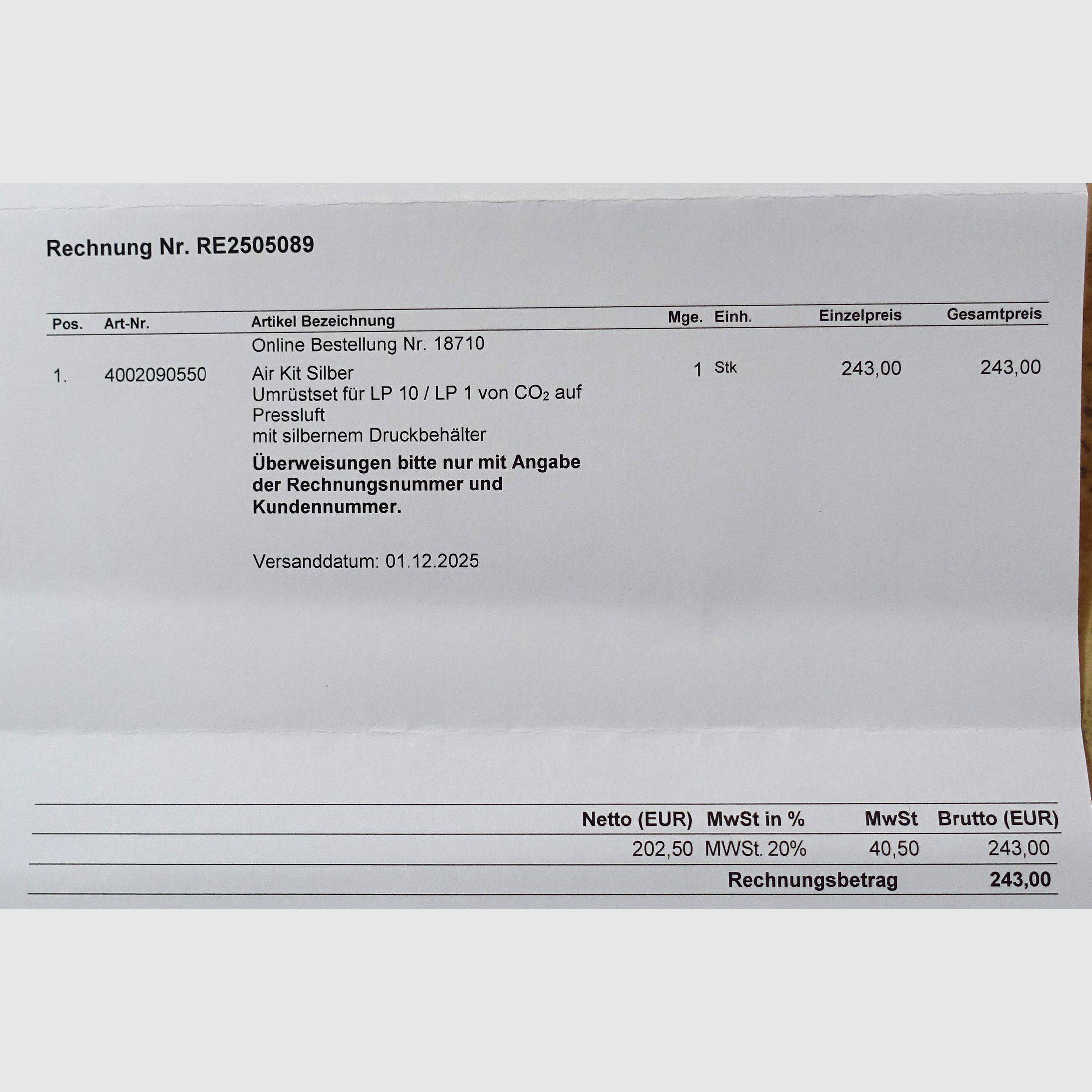 Steyr LP compressed air match pistol with new cartridge + accessories