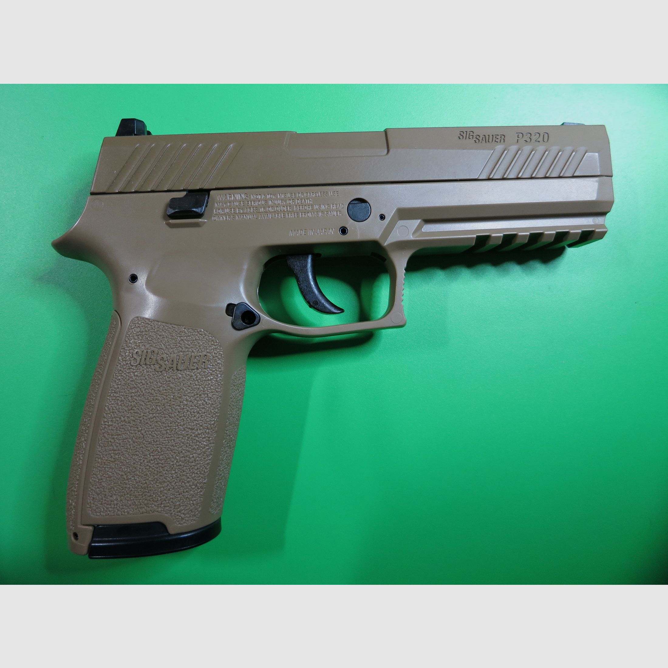 SIG SAUER P320, Blow Back 4,5 mm Diabolo pistolet Co2, Coyote Tan, pistolet treningowy, jak nowy!      #15