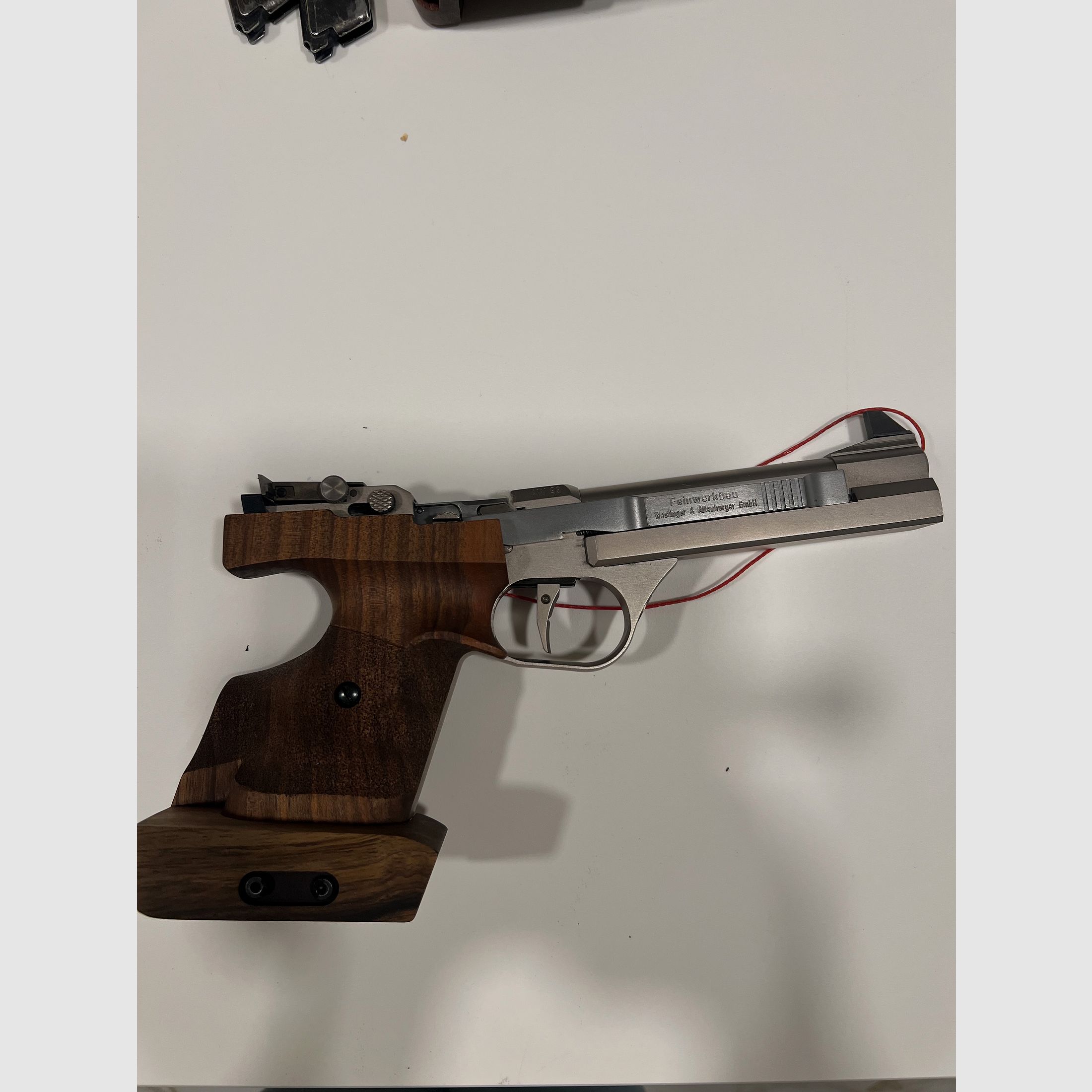 Vendo Feinwerkbau AW93 pistola sportiva calibro .22 l.r