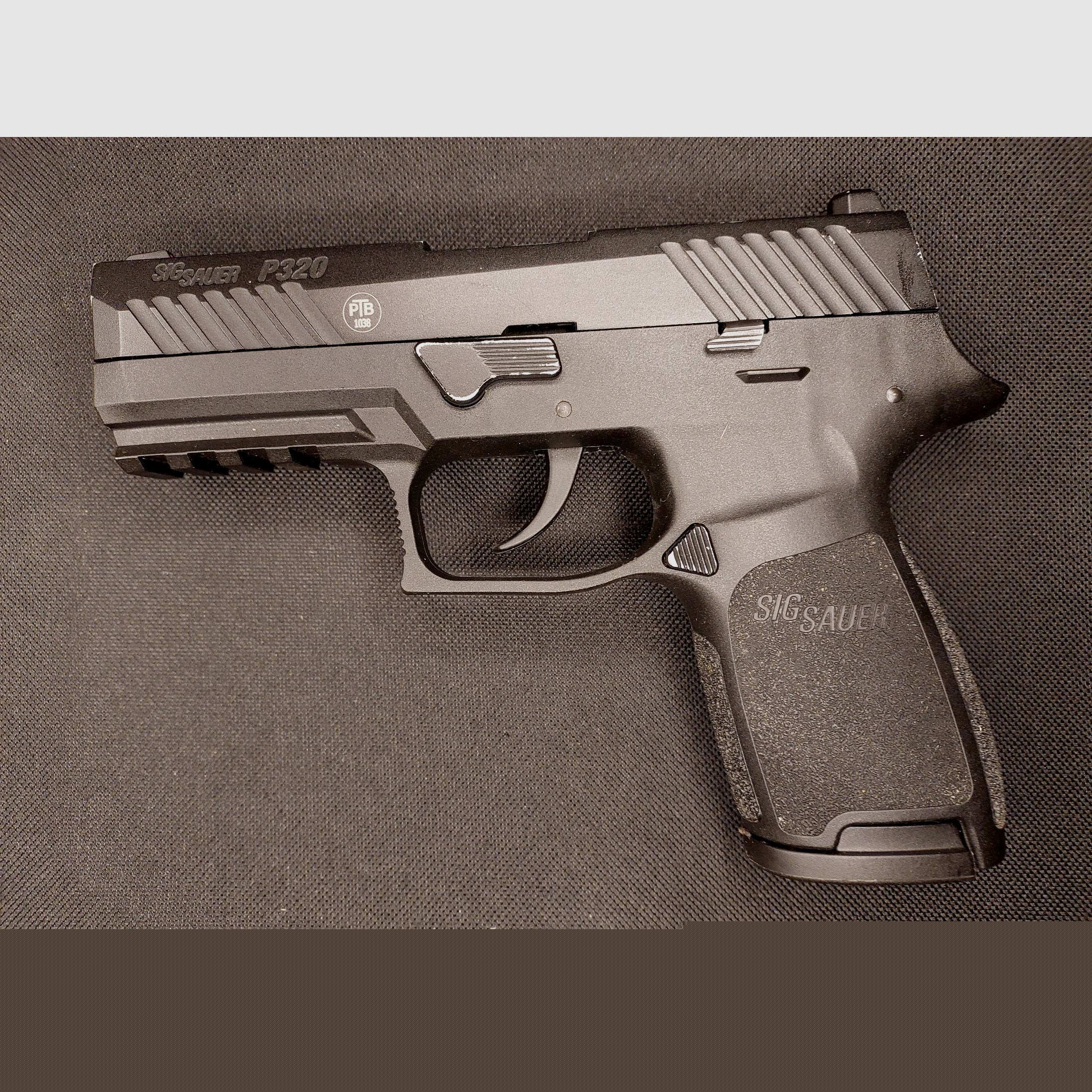 Sig Sauer P320 blank firing pistol in caliber 9 mm P.A.K. Black in the original SIG case (PTB 1038)