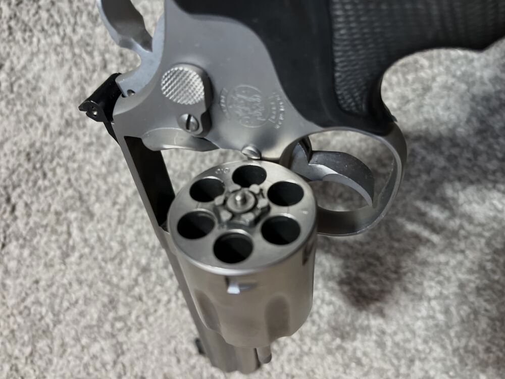 Smith&wesson 686/3 6zoll Brushed Stainless. Target Champion