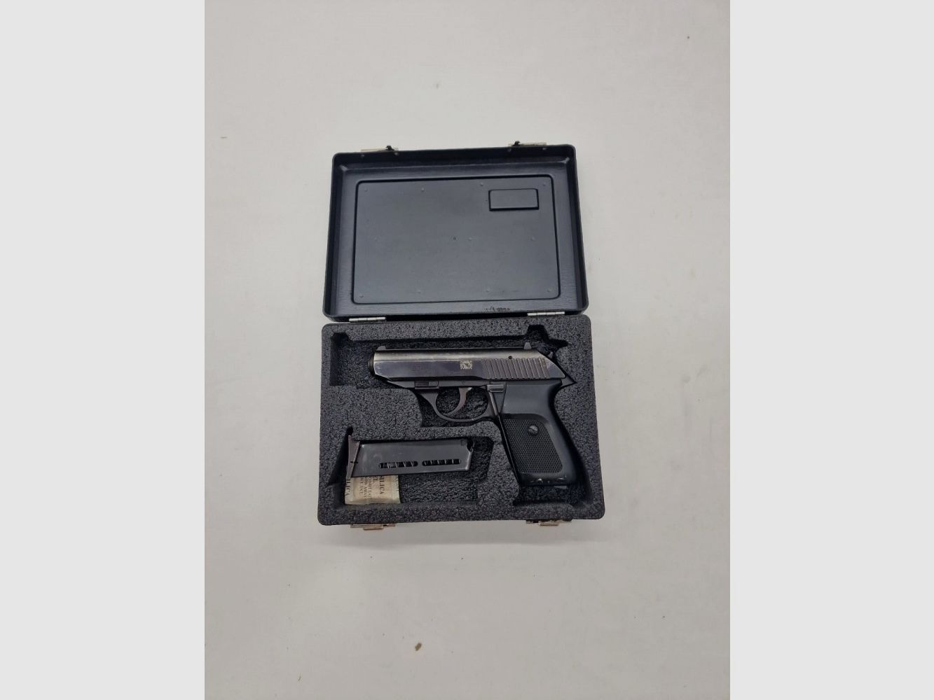 SIG P230 POLIZEI ZÜRICH, Kal. 9mm Polizei (GEBRAUCHT), Bild 3 von 4