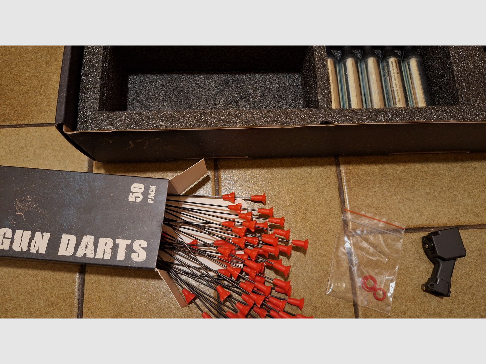 GoGun Revolver Six Needler Deluxe Kit + Red Dot + Diabolos TPU