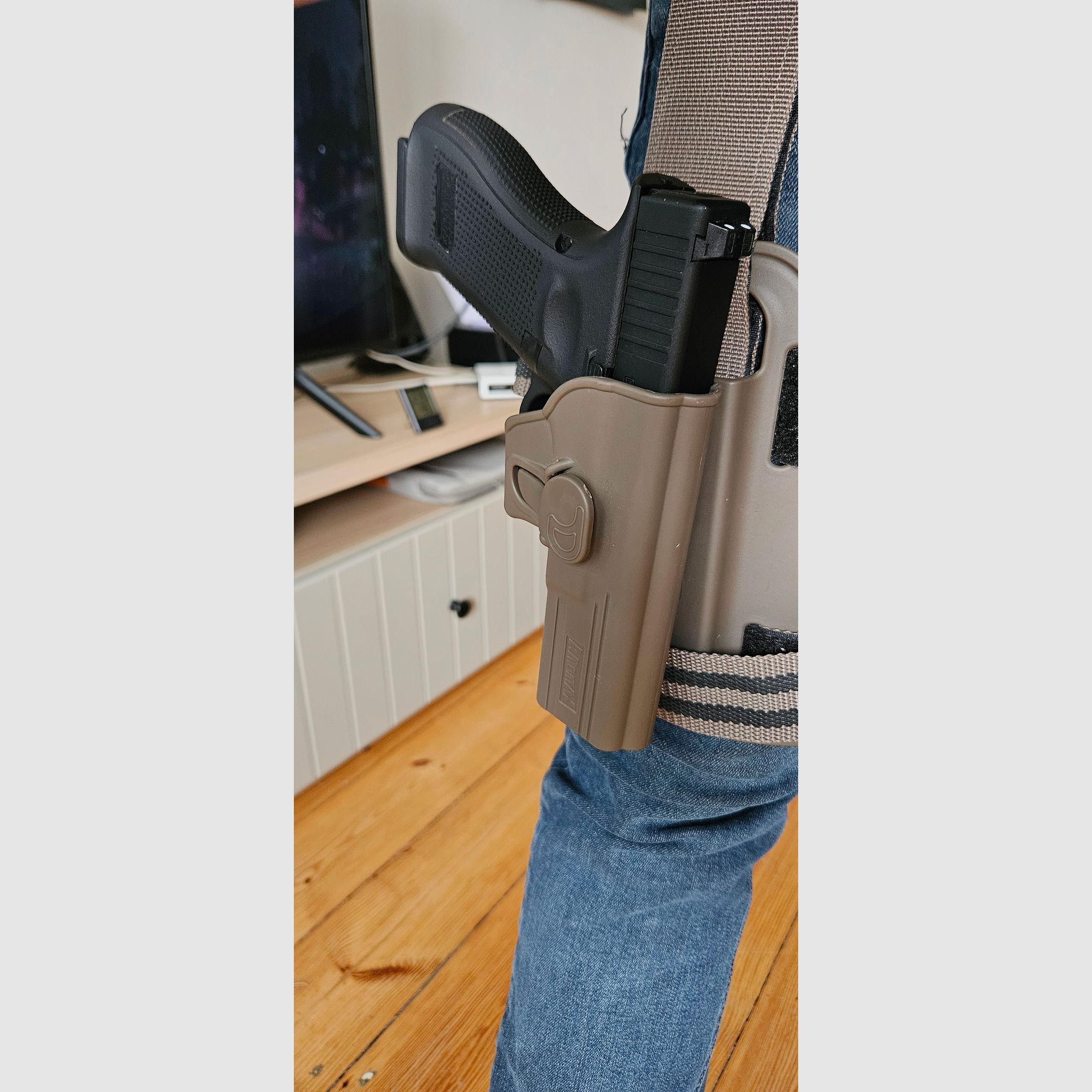 Amomax Beinholster passend für Glock 17/22/31