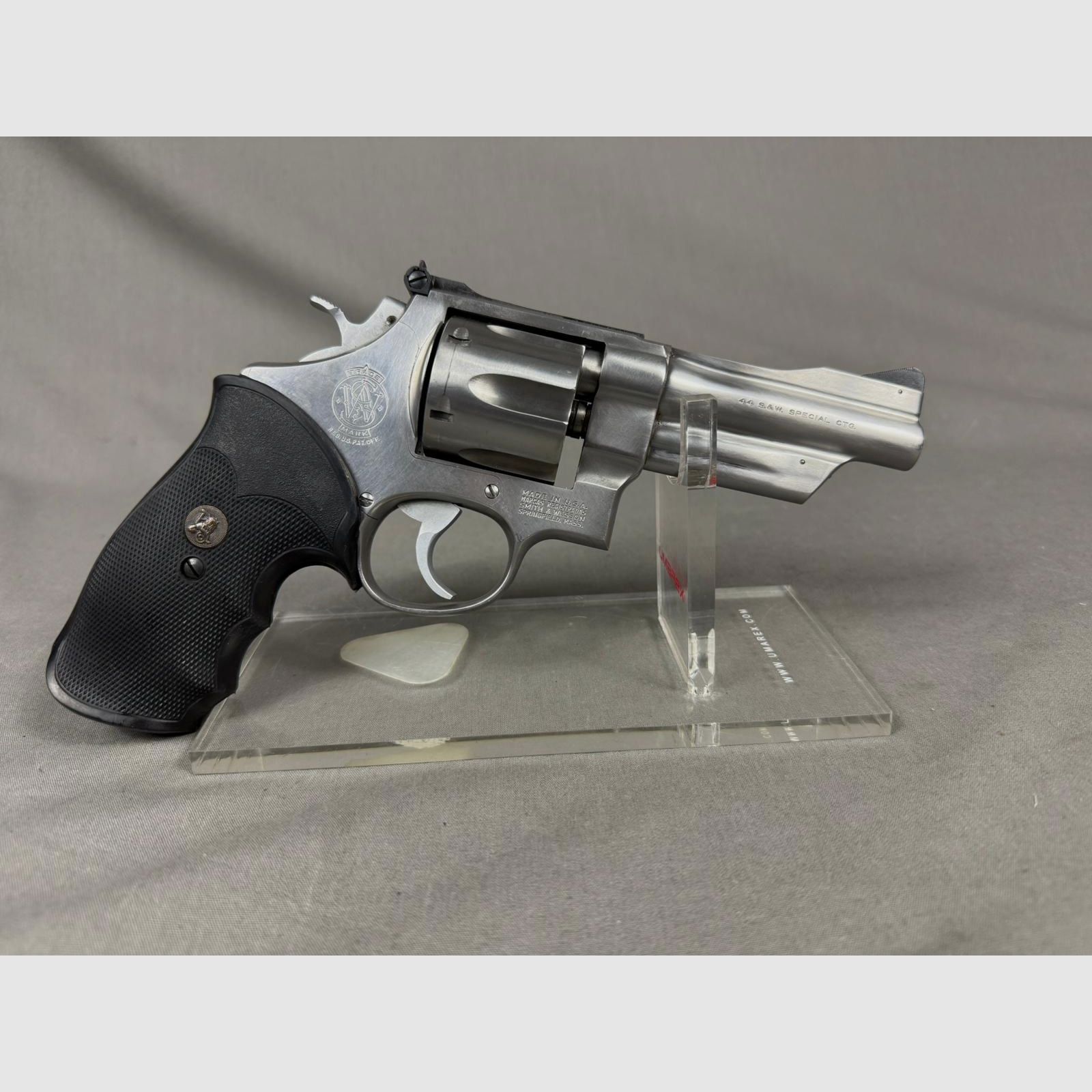 Smith & Wesson 624 in .44 S&W Spl.
