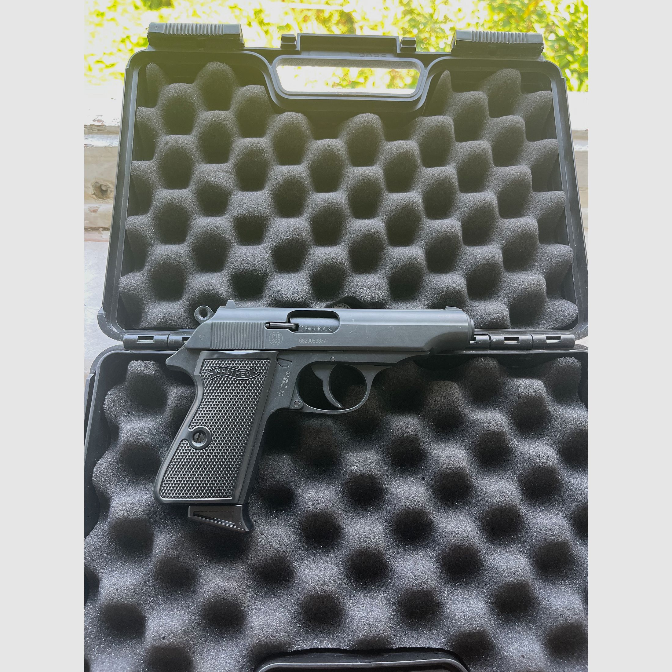 Walther PP – 9 mm P.A.K.