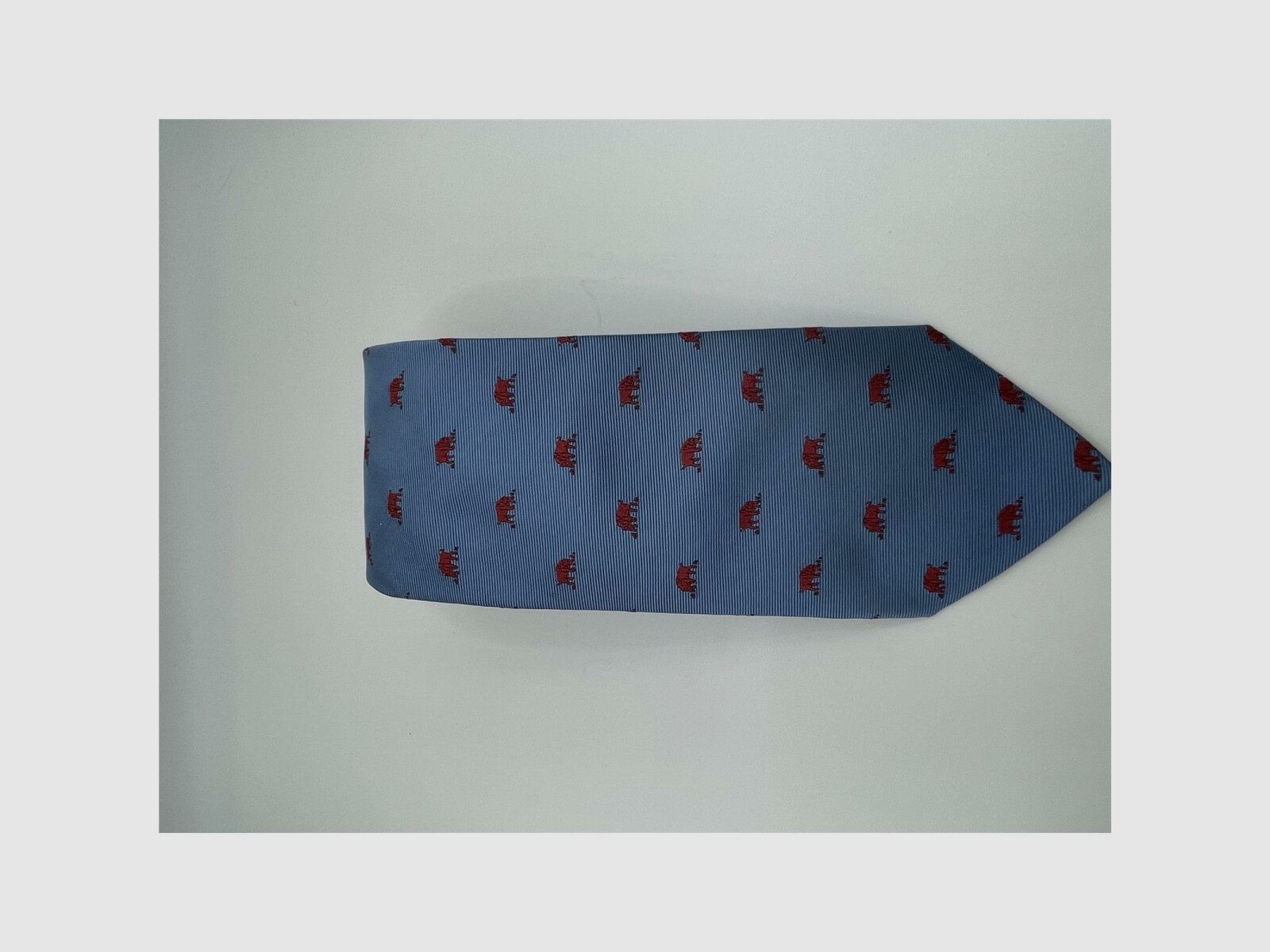 Robert Keyte cravatta 100% seta azzurro chiaro motivo cinghiali rossi