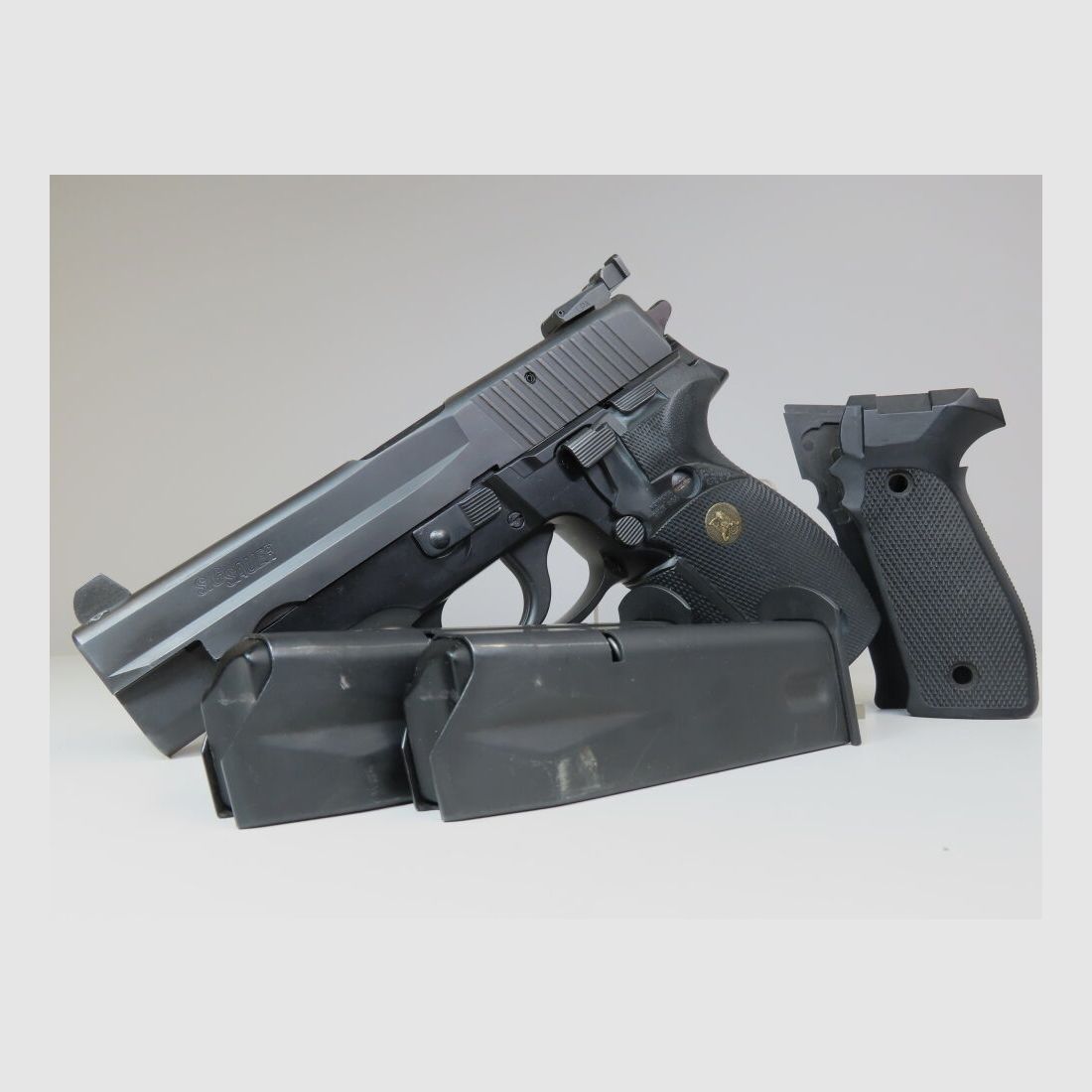 SIG Sauer P226